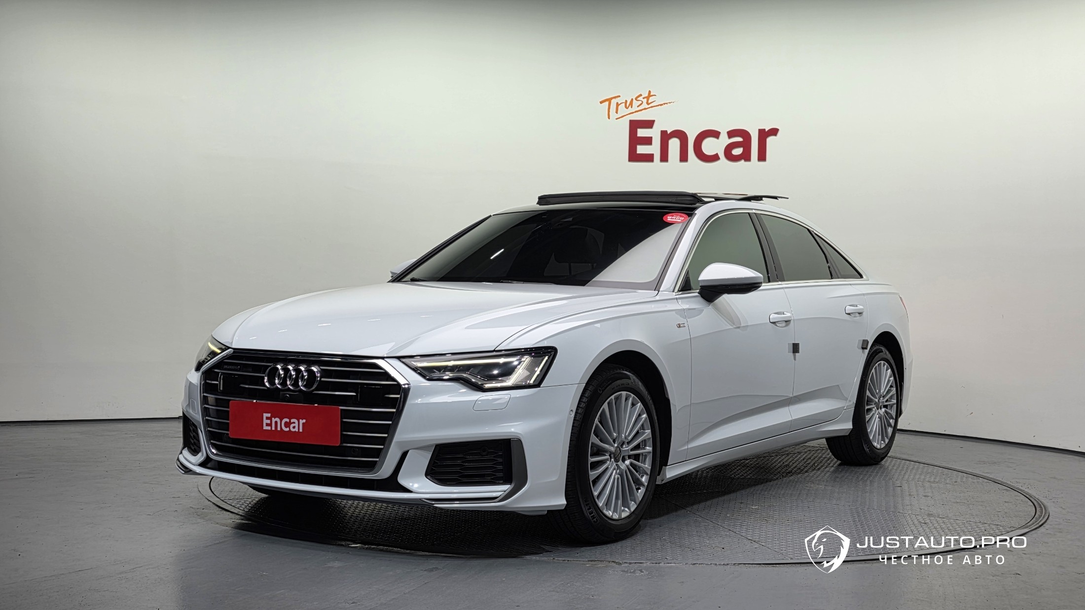 Автомобиль Audi A6