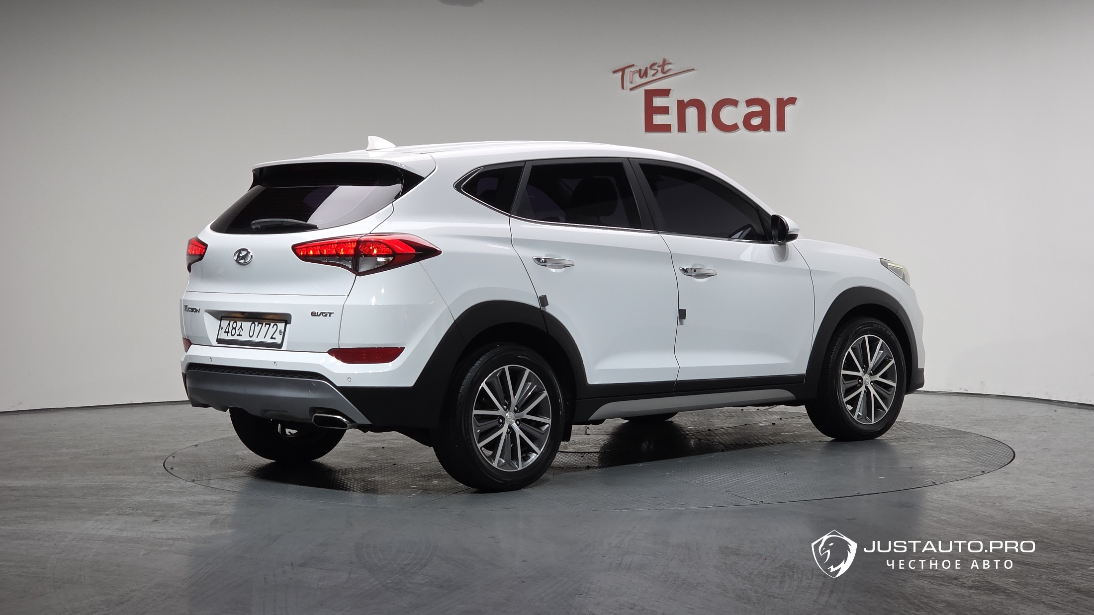 Автомобиль Hyundai Tucson