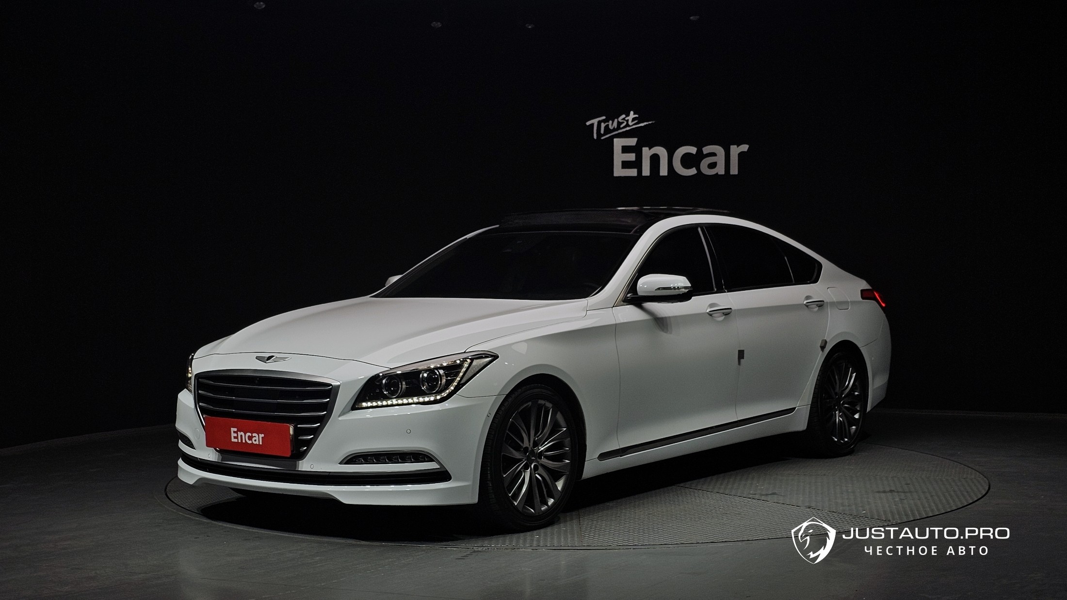 Автомобиль Hyundai Genesis