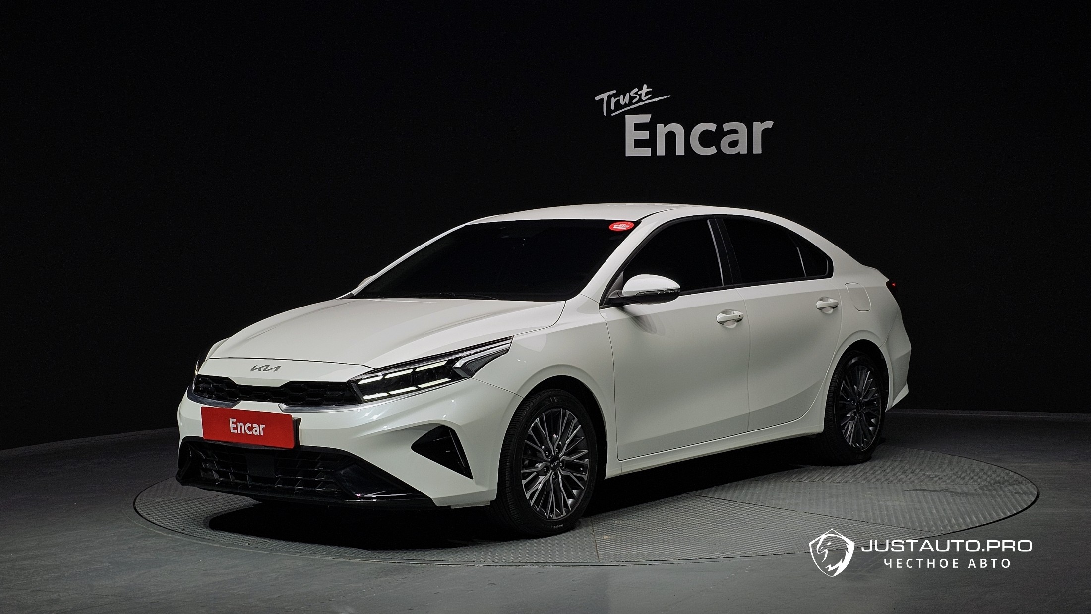 Автомобиль Kia K3