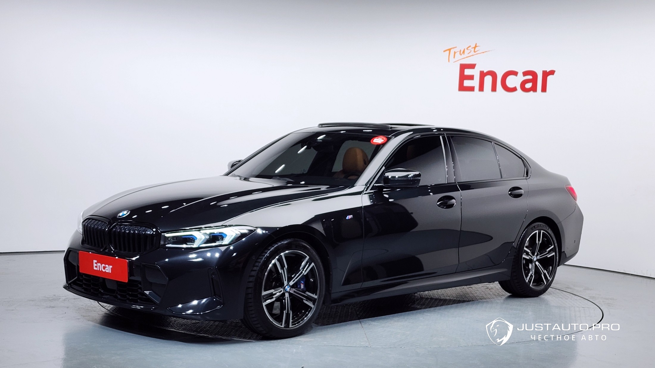 Автомобиль BMW 3-Series