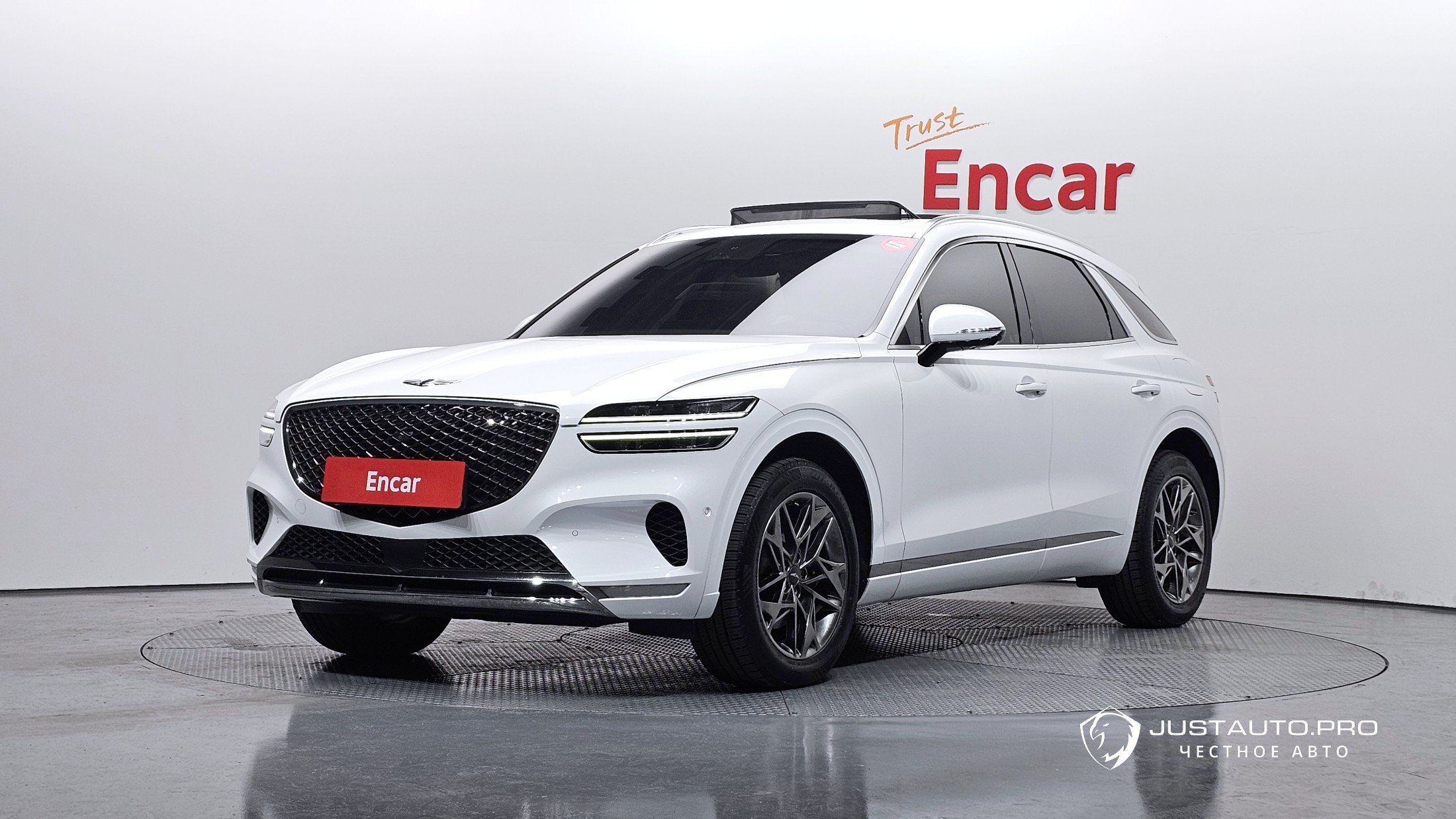 Автомобиль Genesis GV70