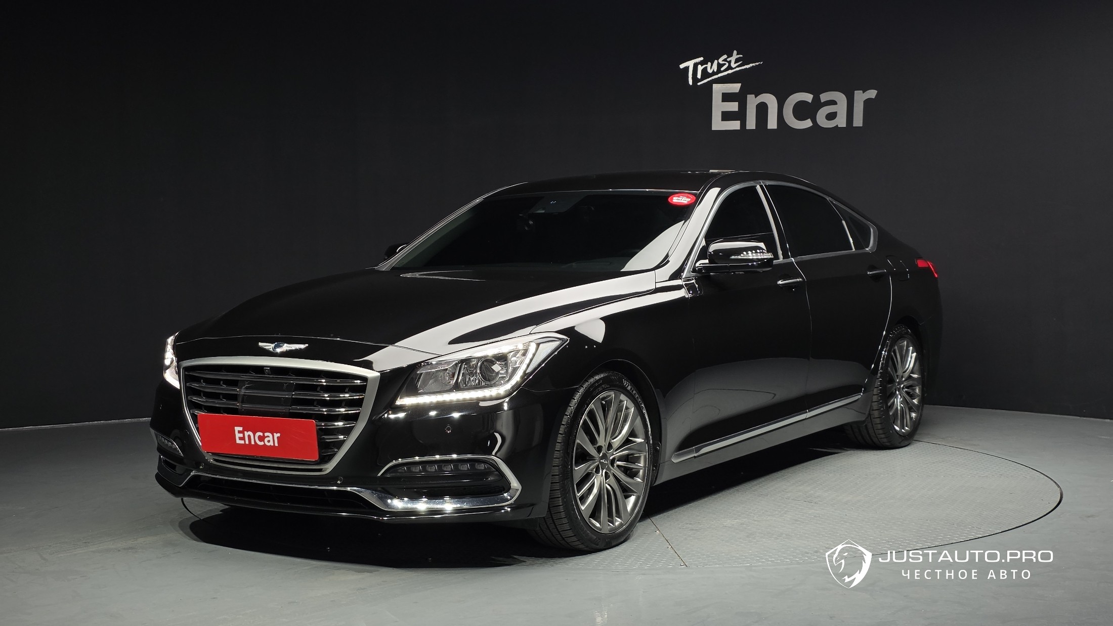 Автомобиль Genesis G80