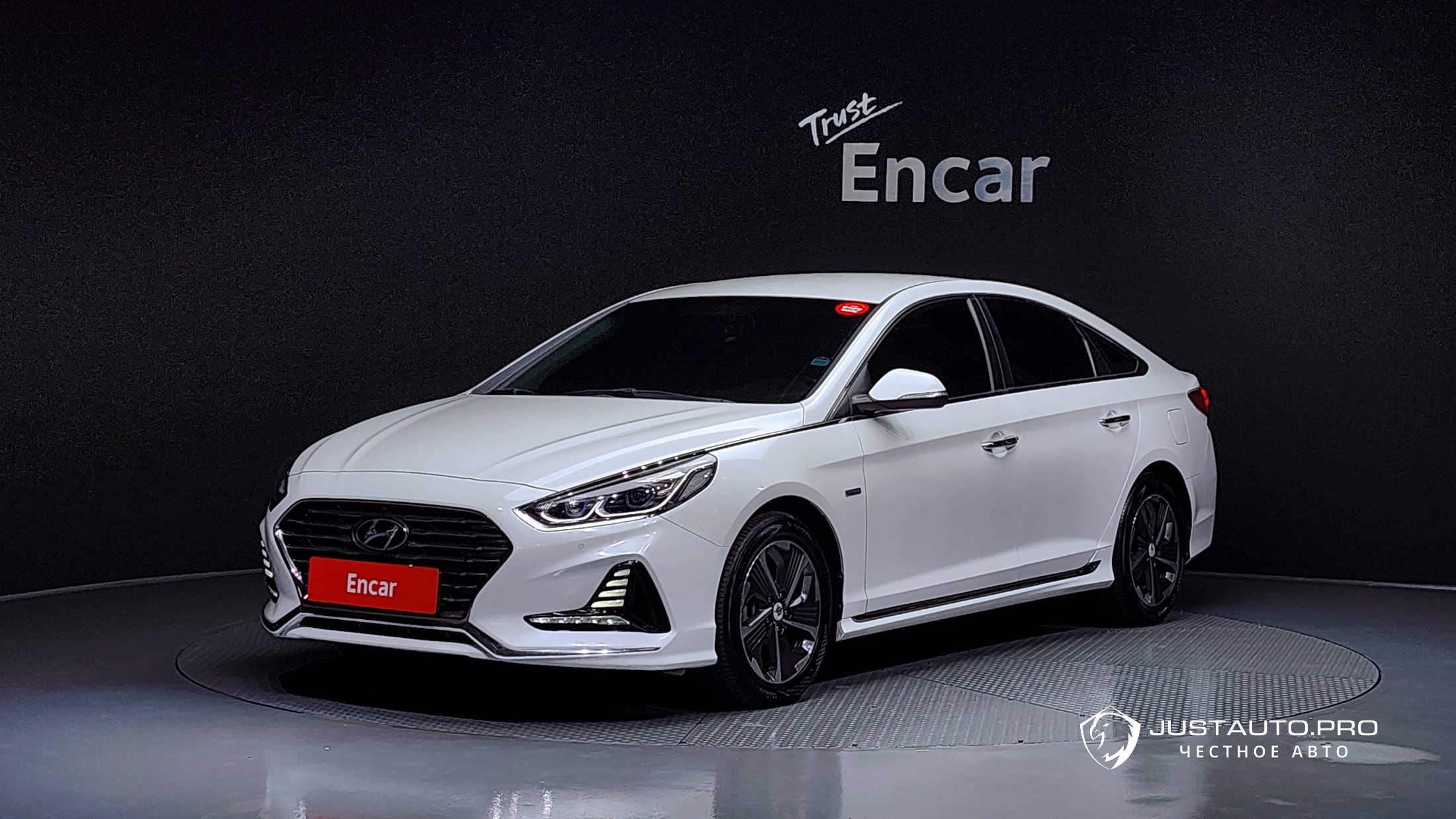 Автомобиль Hyundai Sonata