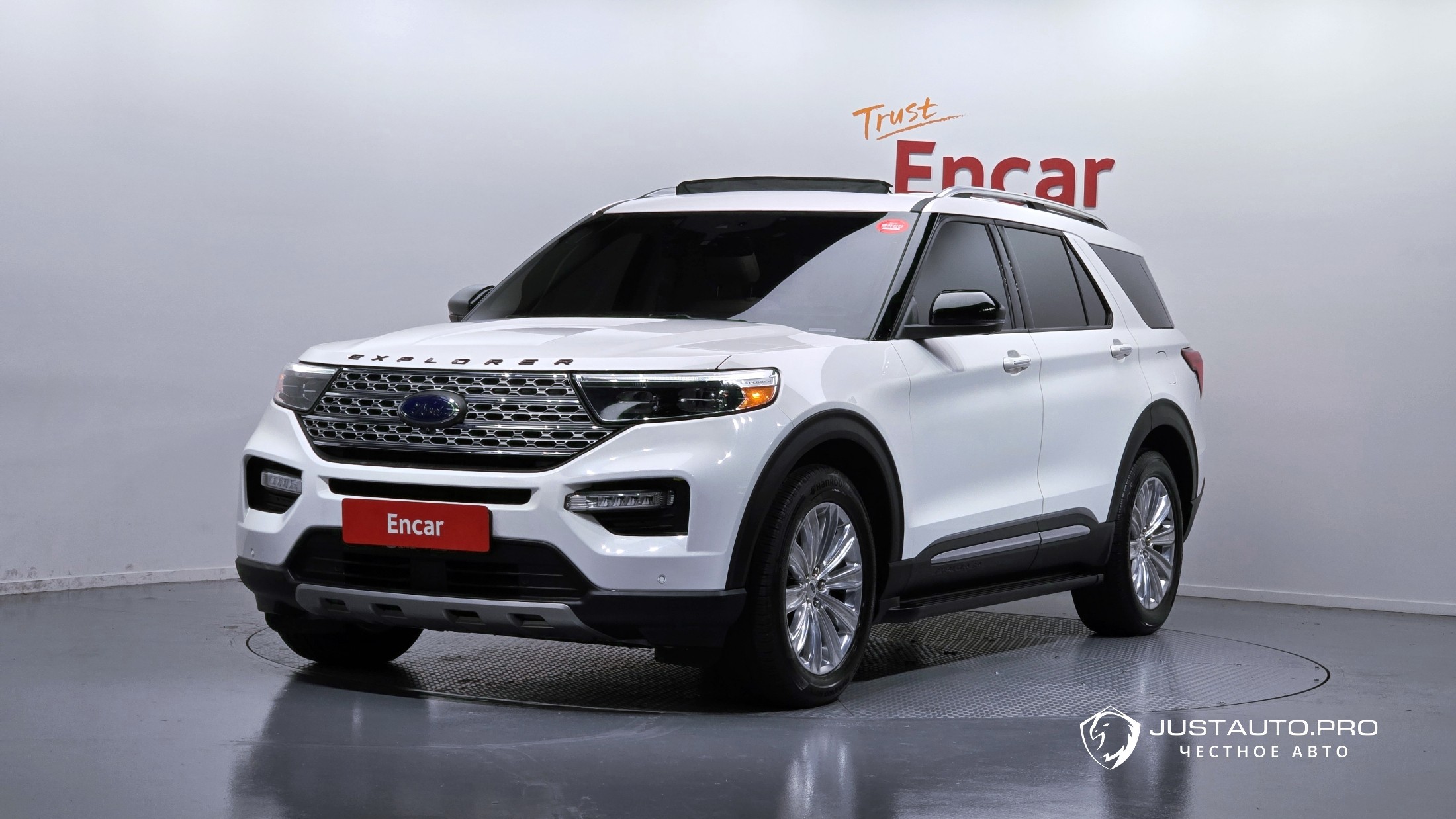 Автомобиль Ford Explorer