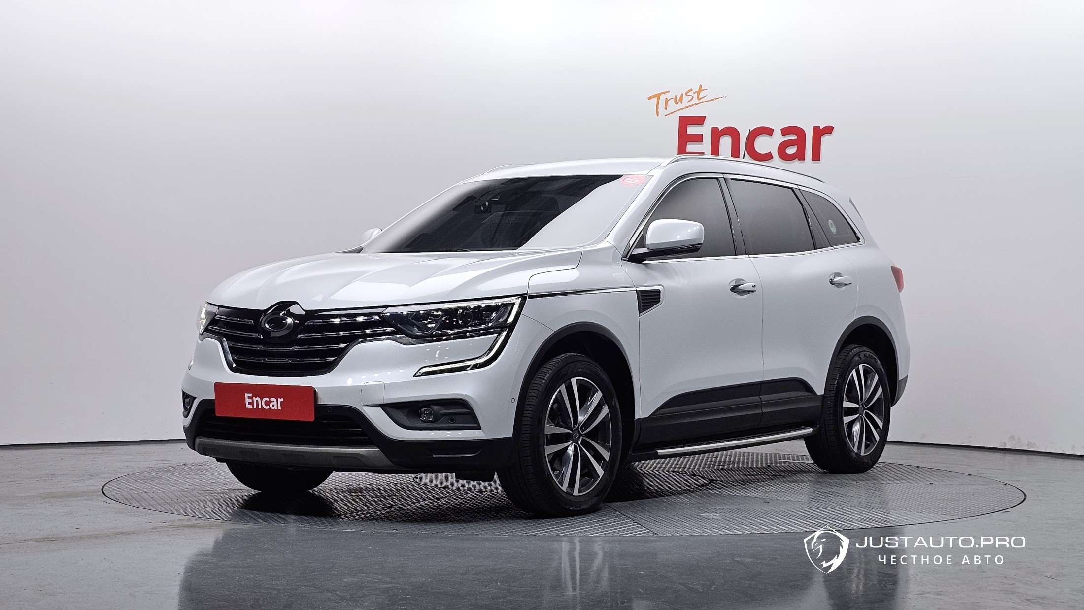 Автомобиль Renault-KoreaSamsung QM6