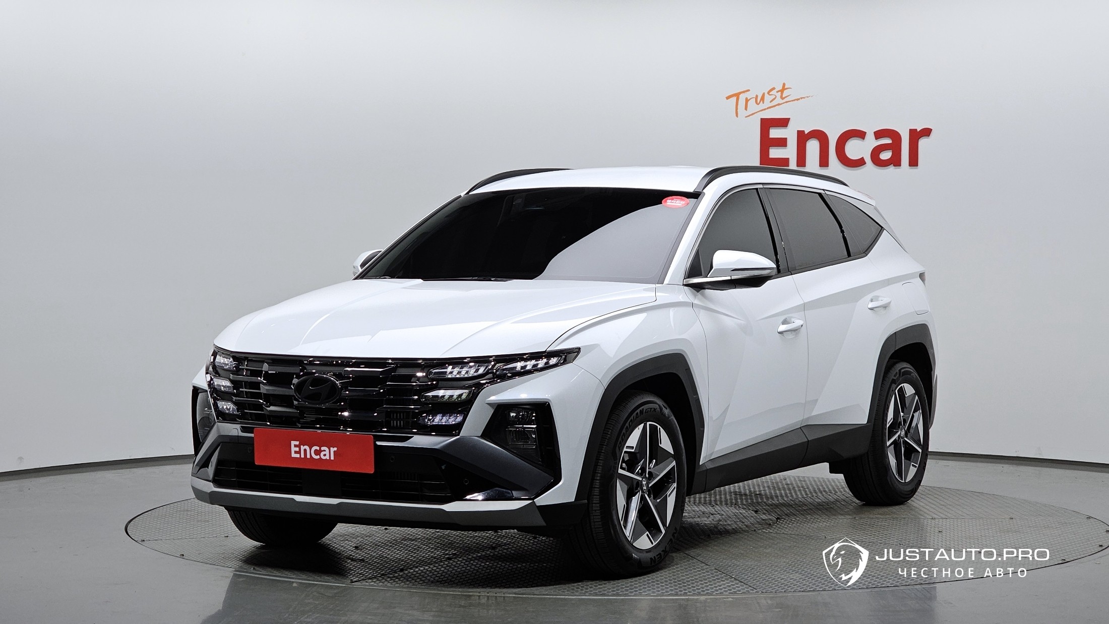 Автомобиль Hyundai Tucson