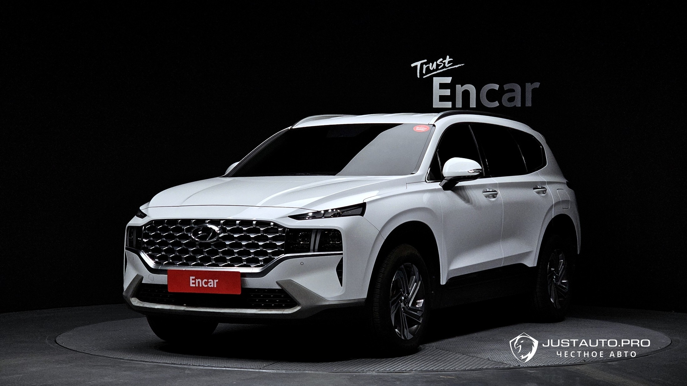 Автомобиль Hyundai Santafe