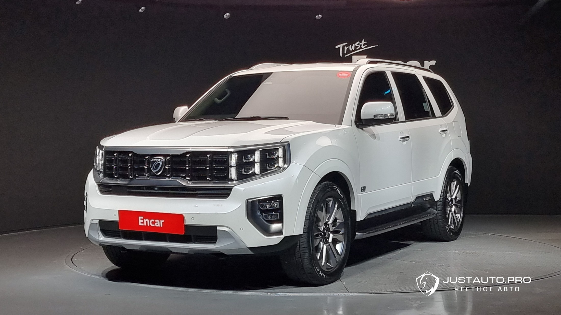 Автомобиль Kia Mohave