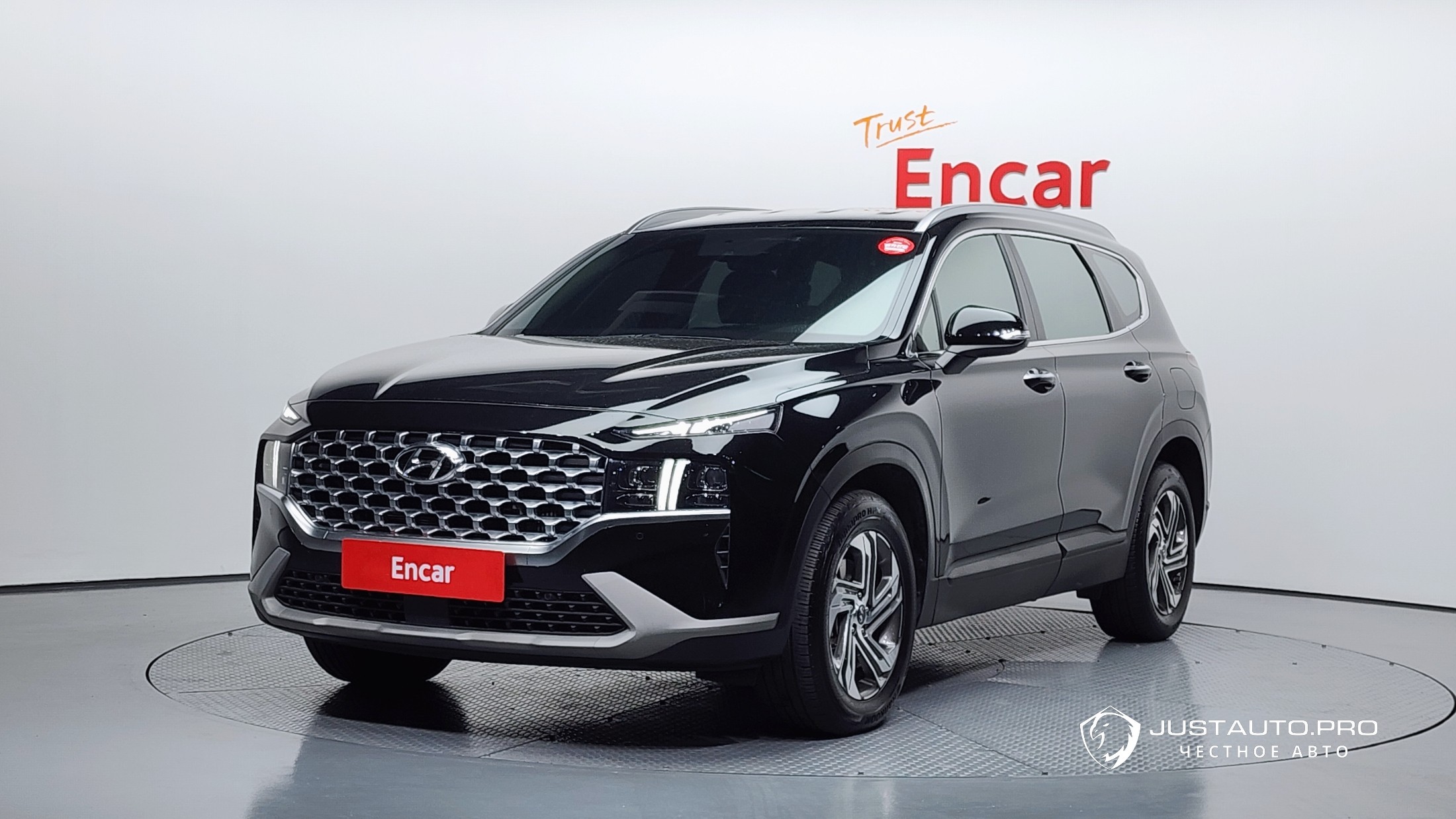 Автомобиль Hyundai Santafe