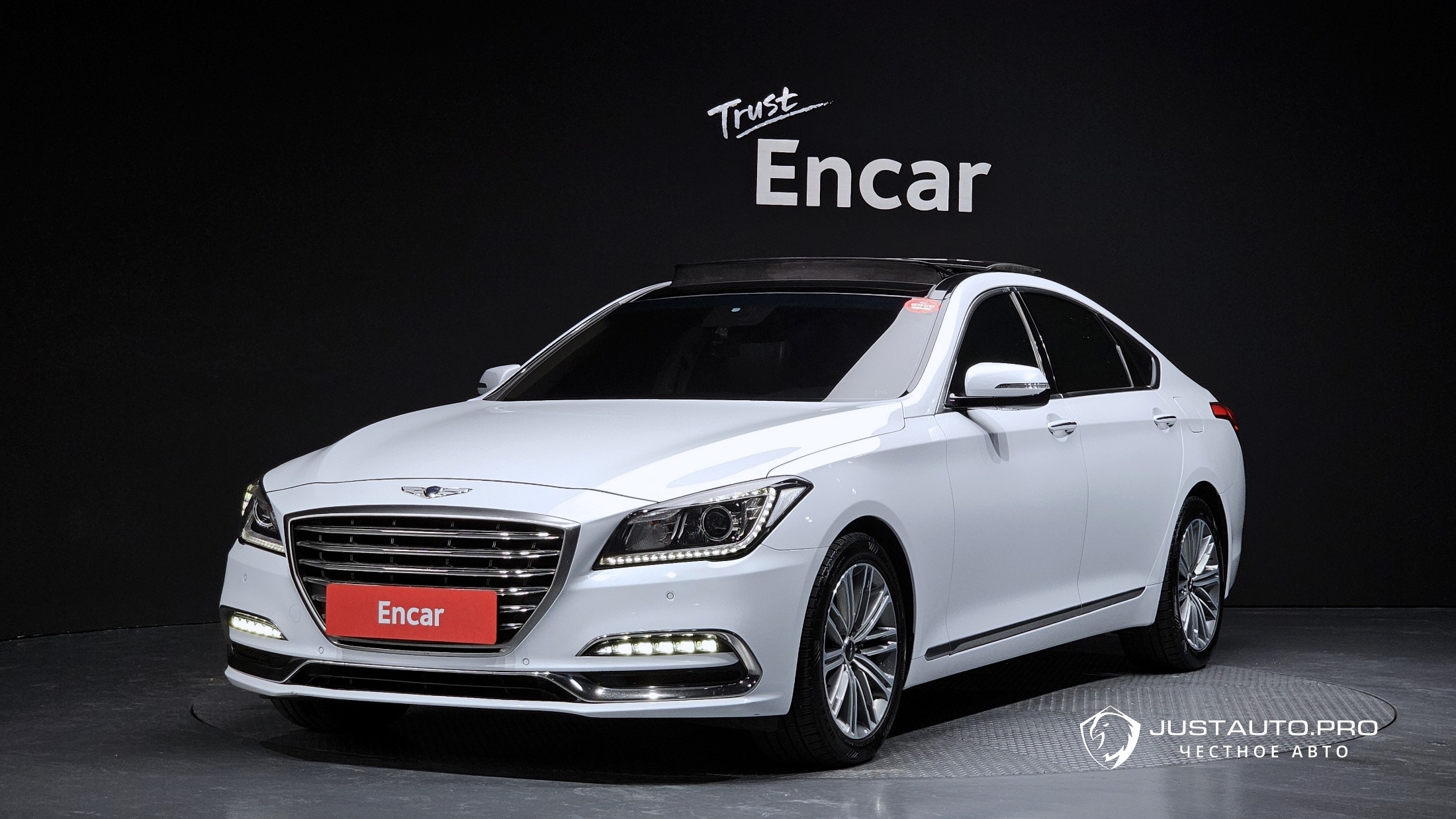 Автомобиль Genesis G80