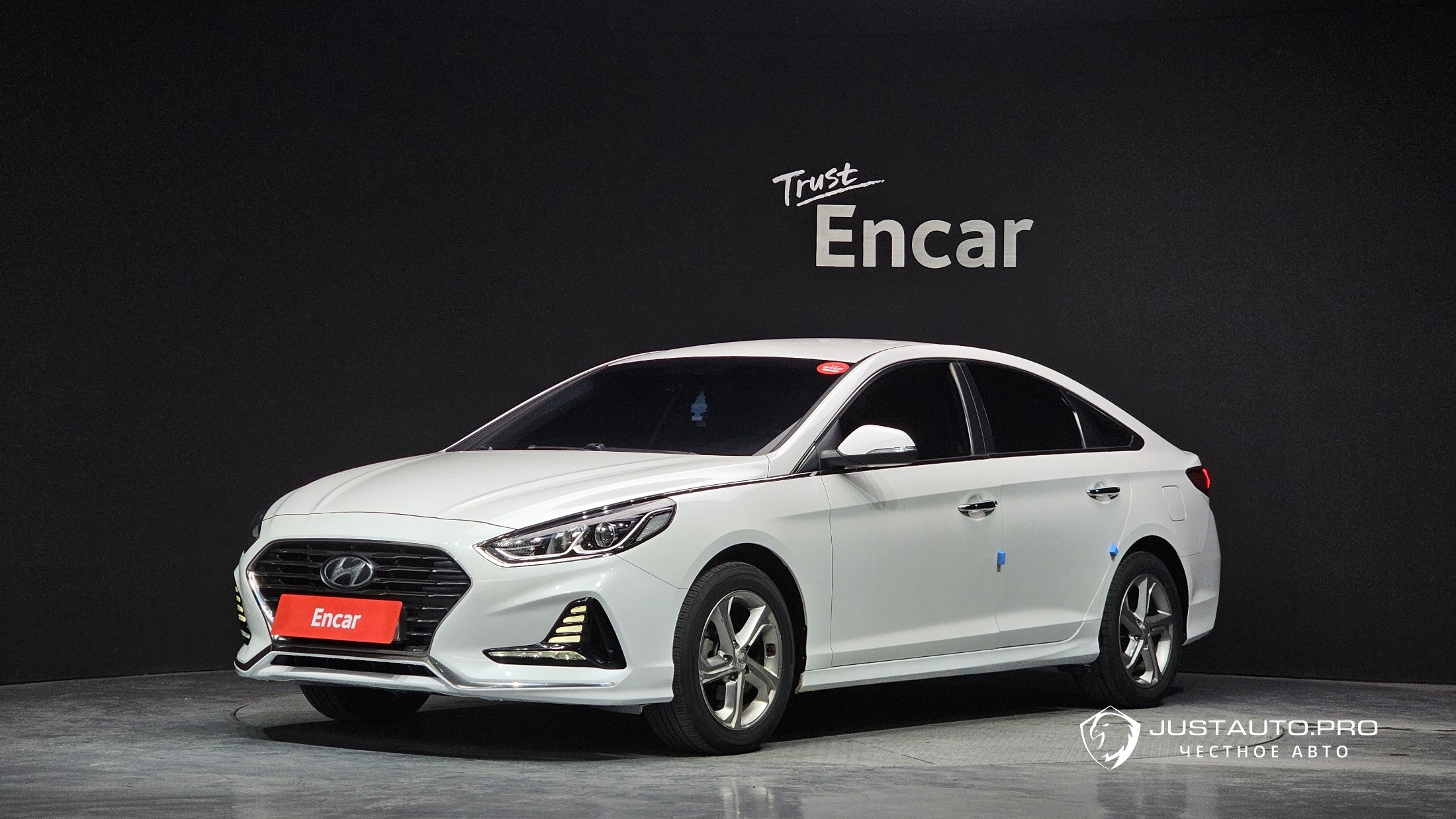 Автомобиль Hyundai Sonata