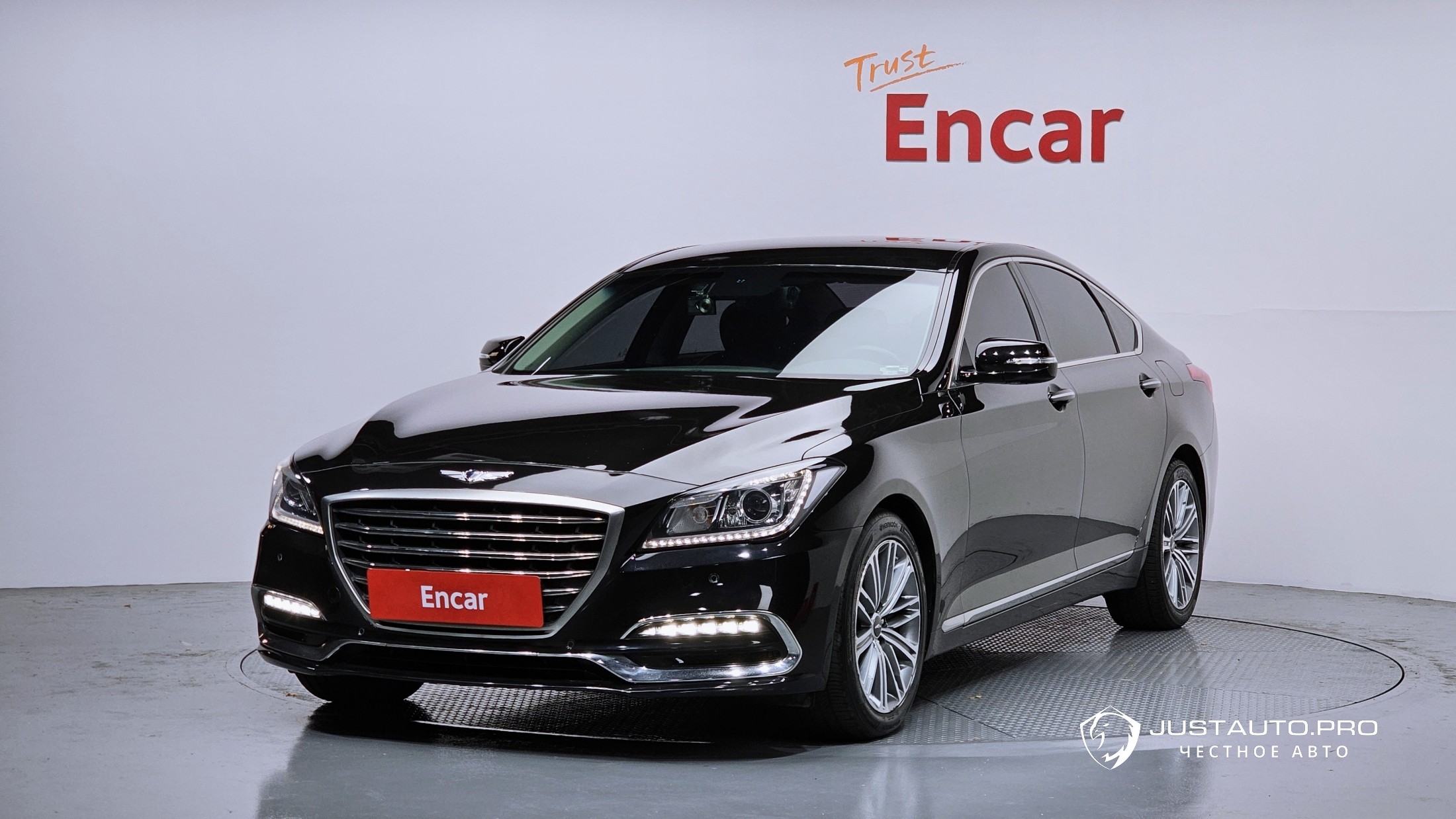 Автомобиль Genesis G80