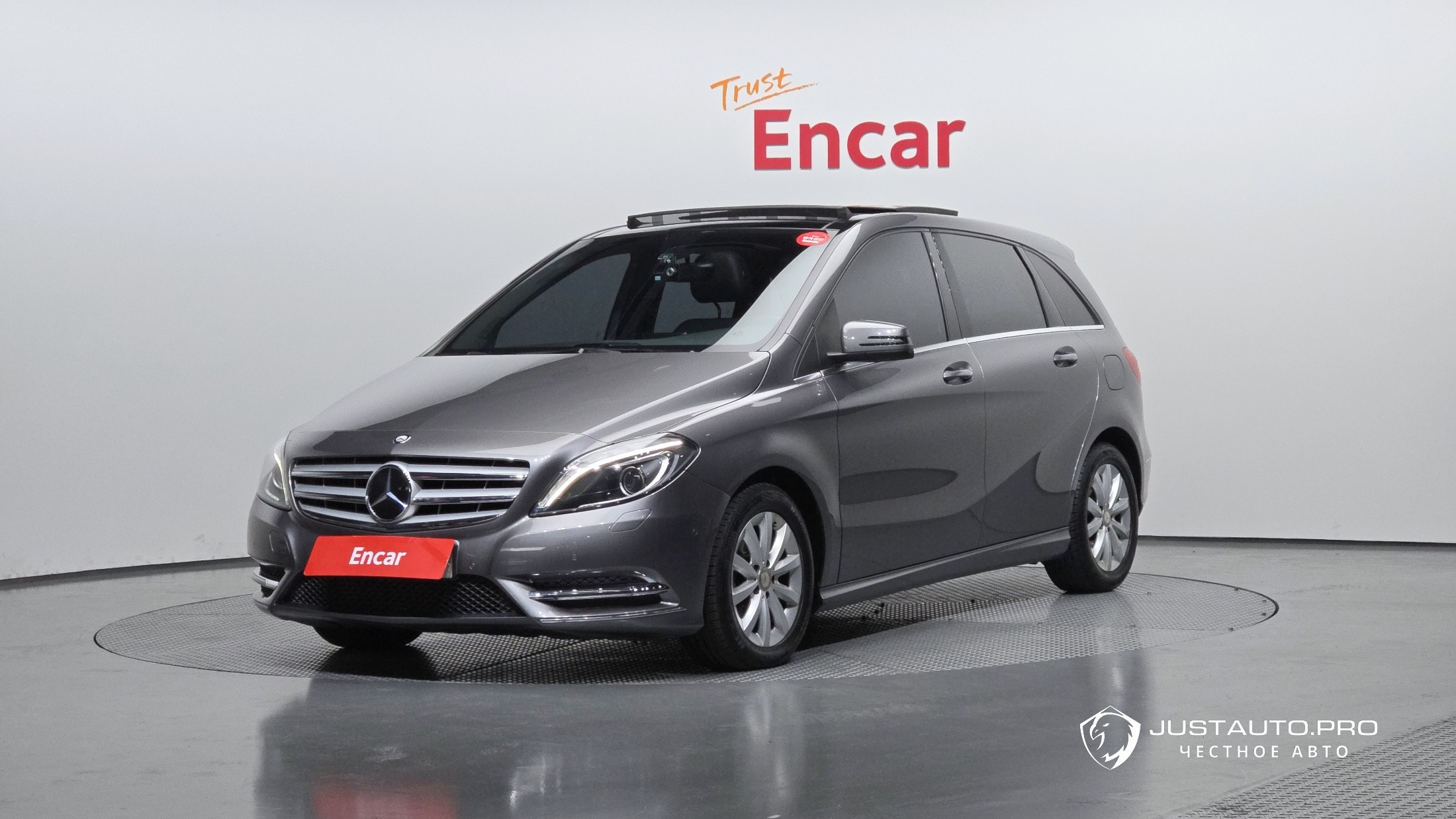 Автомобиль Mercedes-Benz B-Class