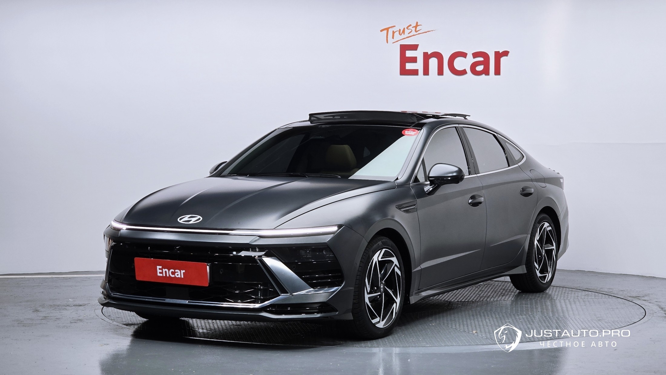 Автомобиль Hyundai Sonata