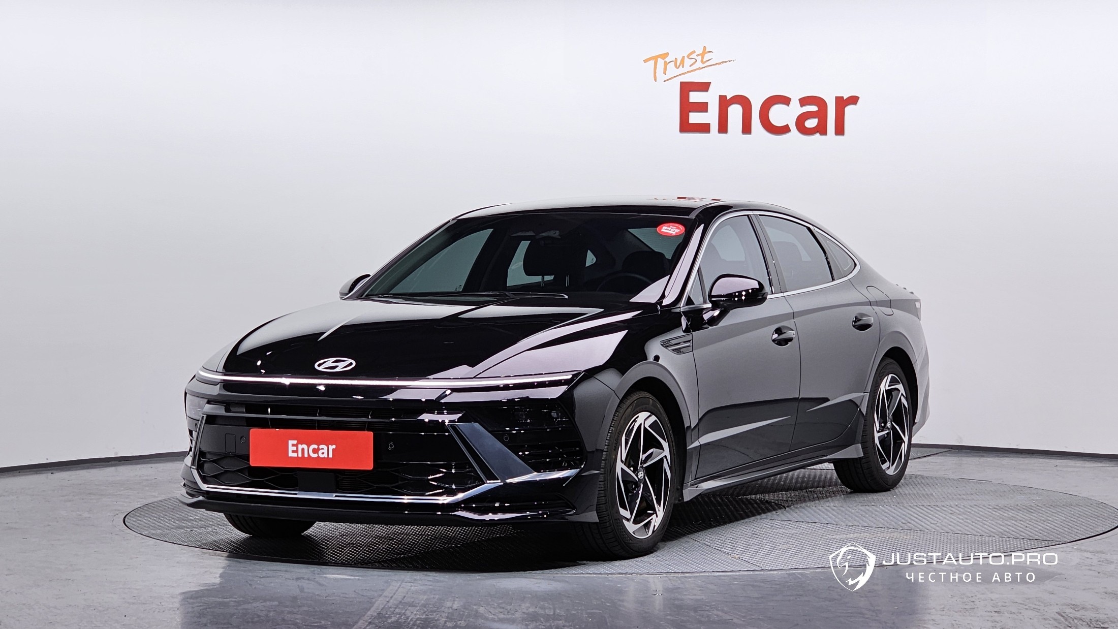 Автомобиль Hyundai Sonata