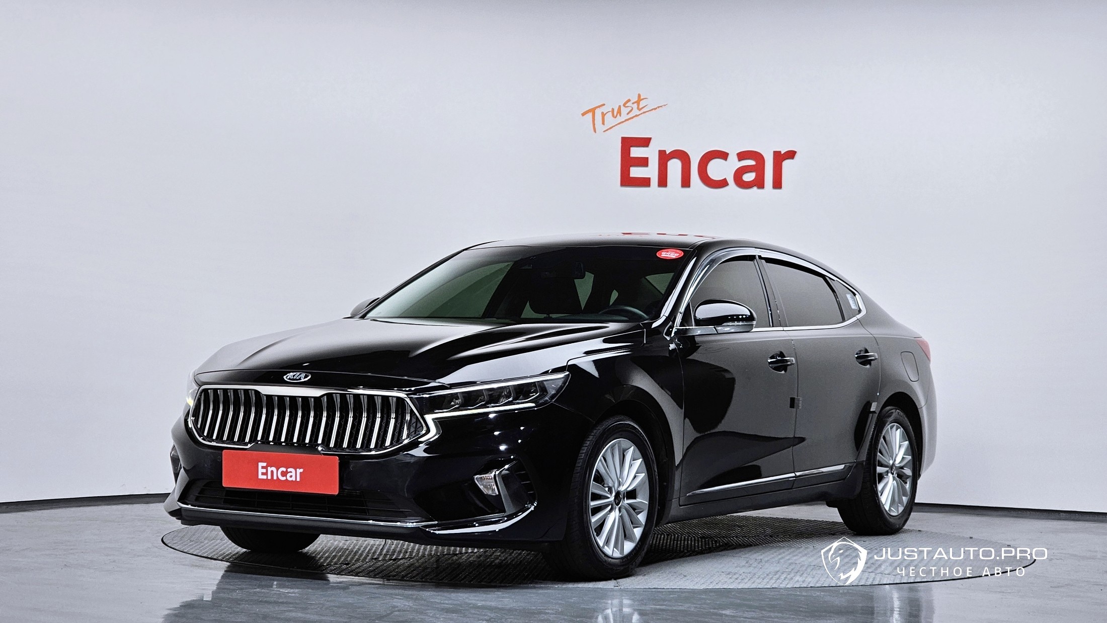 Автомобиль Kia K7