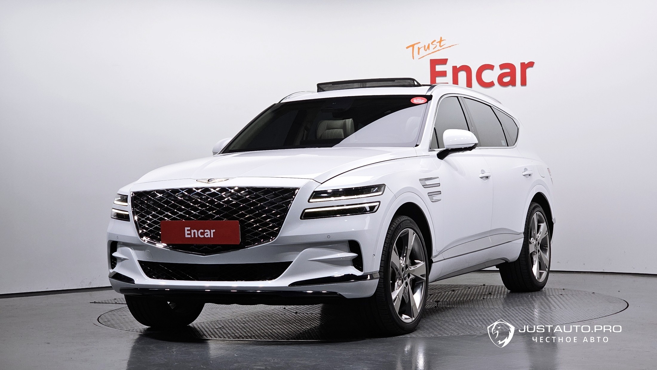 Автомобиль Genesis GV80