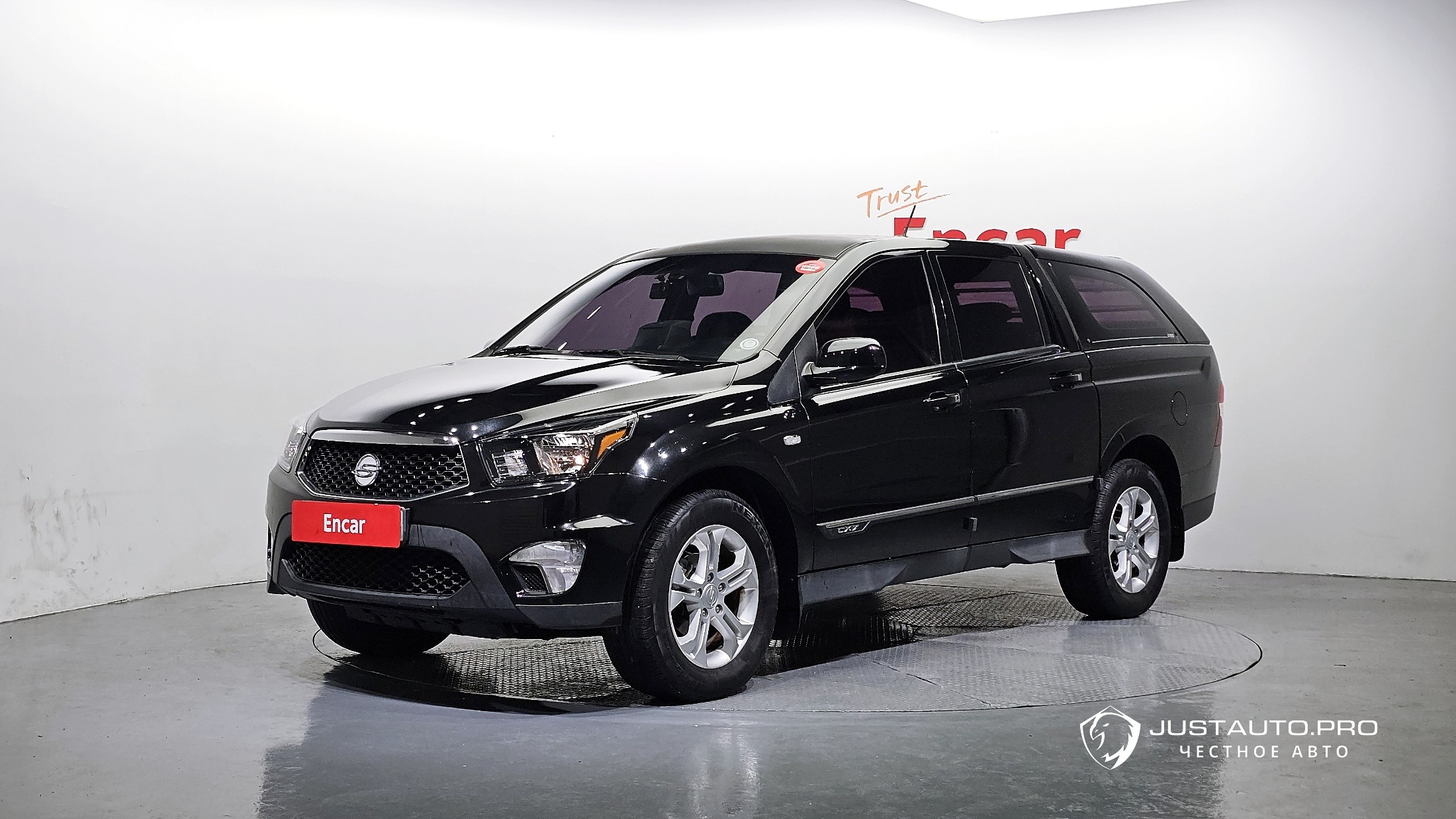 Автомобиль KG_Mobility_Ssangyong KORANDO