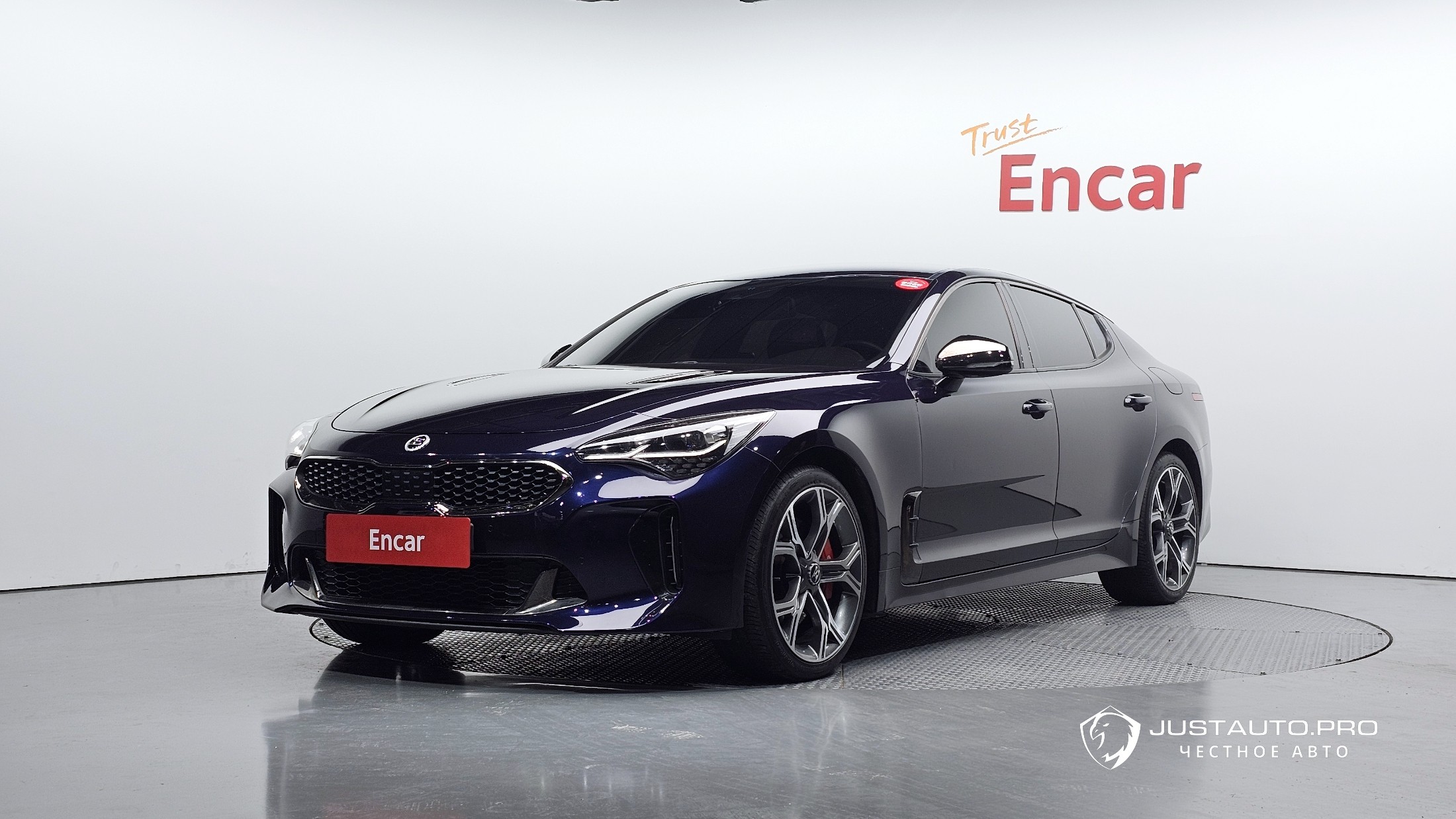 Автомобиль Kia Stinger