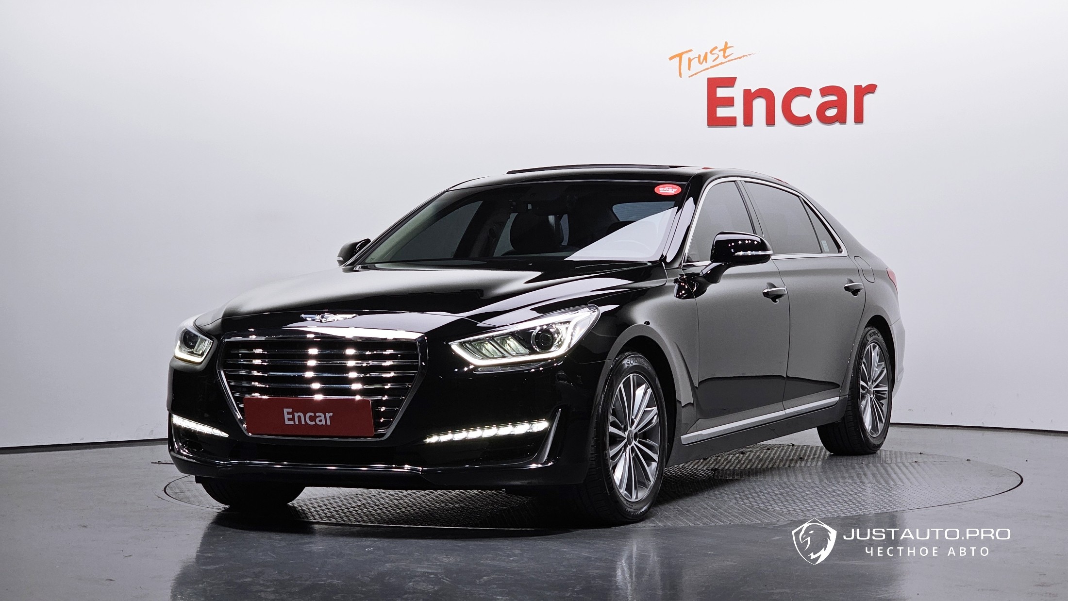 Автомобиль Genesis EQ900