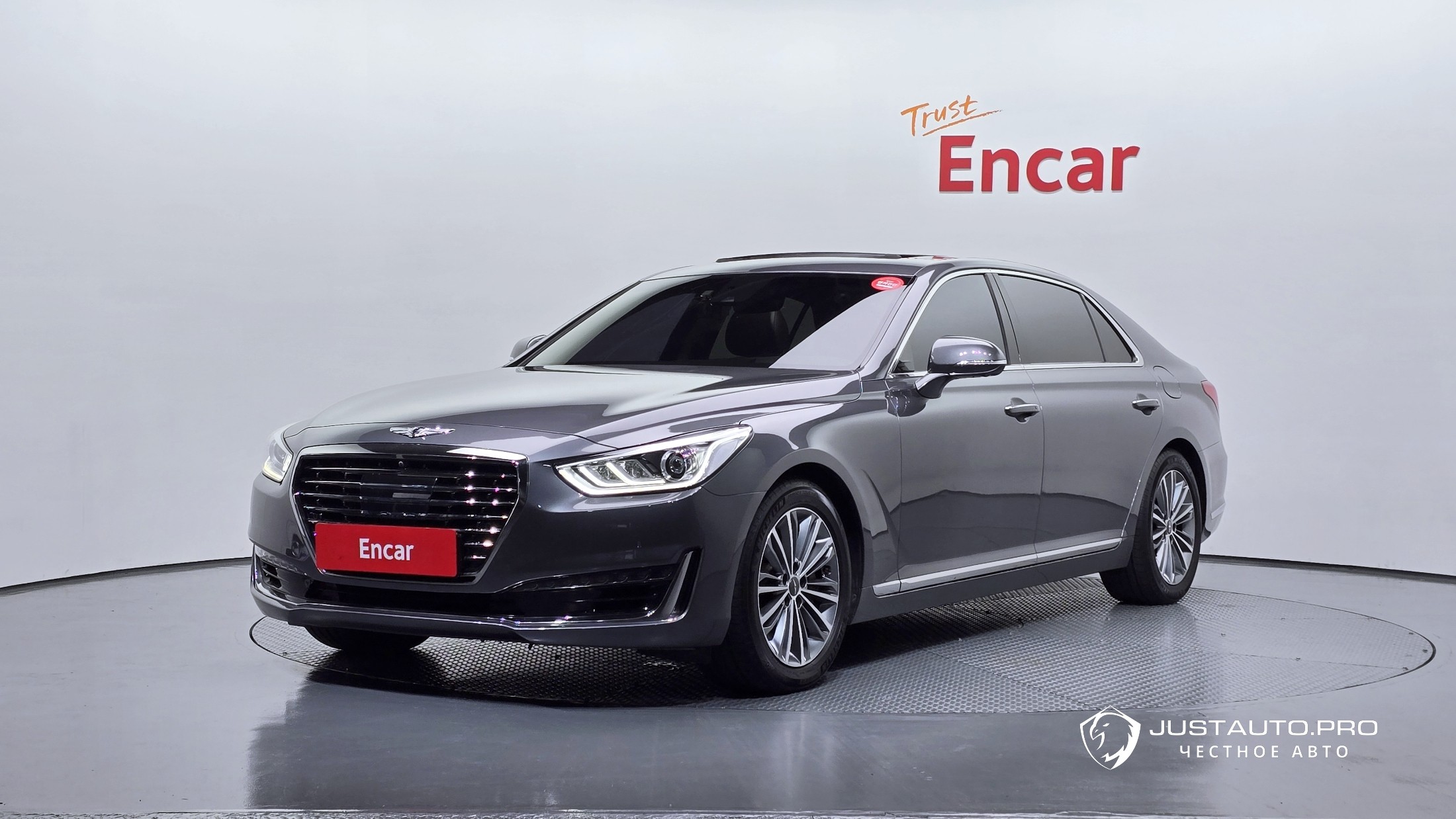 Автомобиль Genesis EQ900