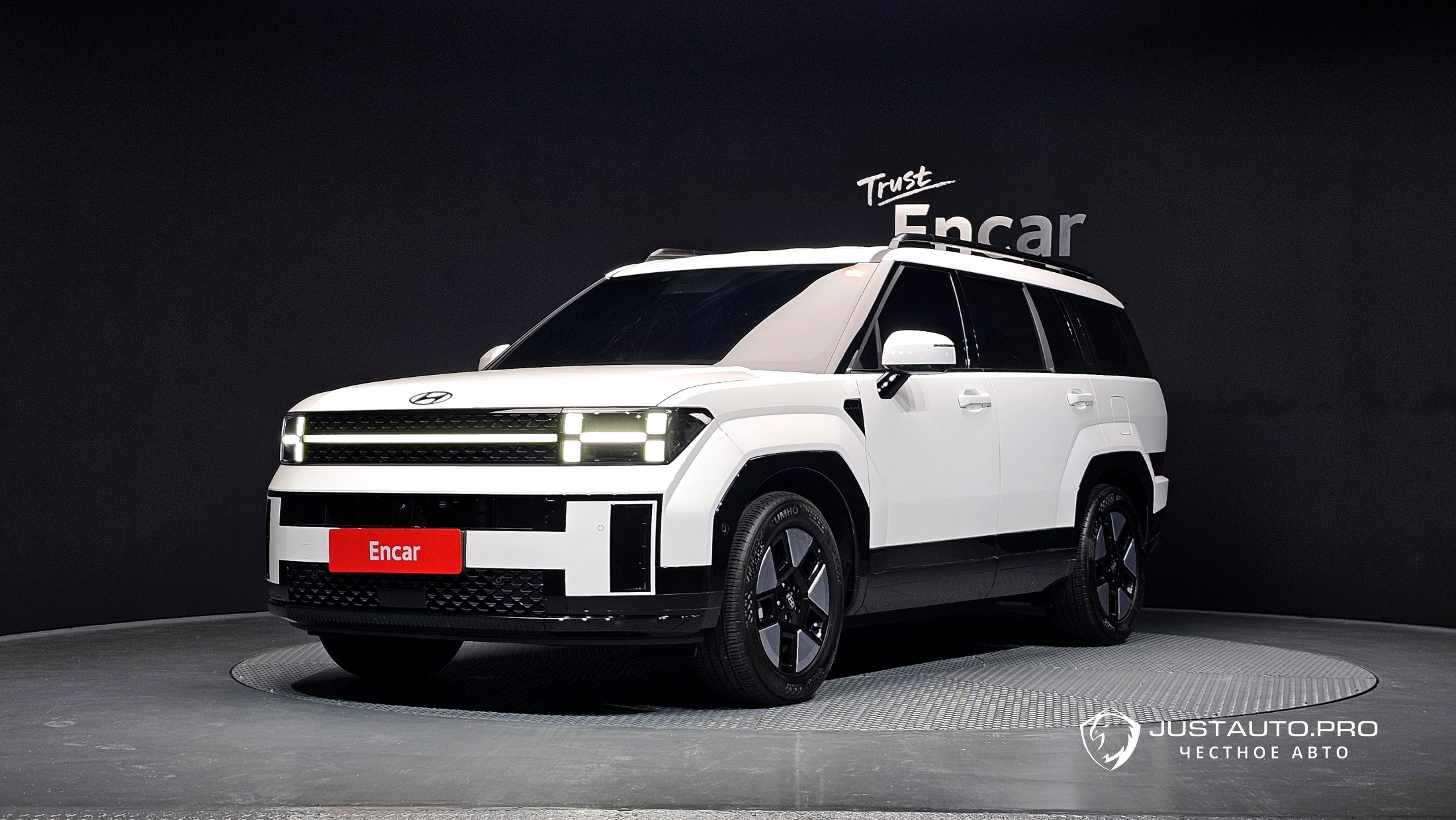 Автомобиль Hyundai Santafe