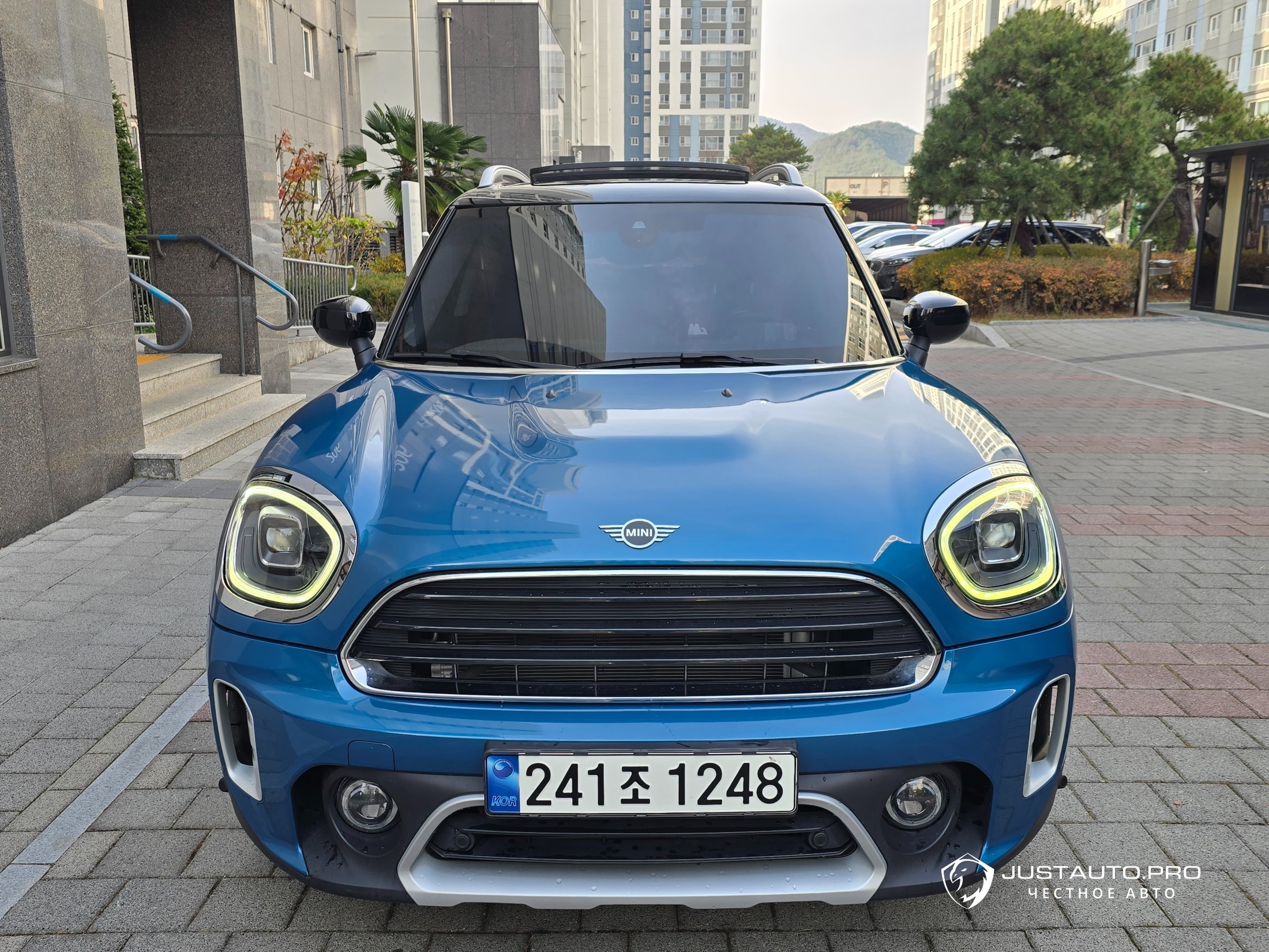 Автомобиль Mini Countryman