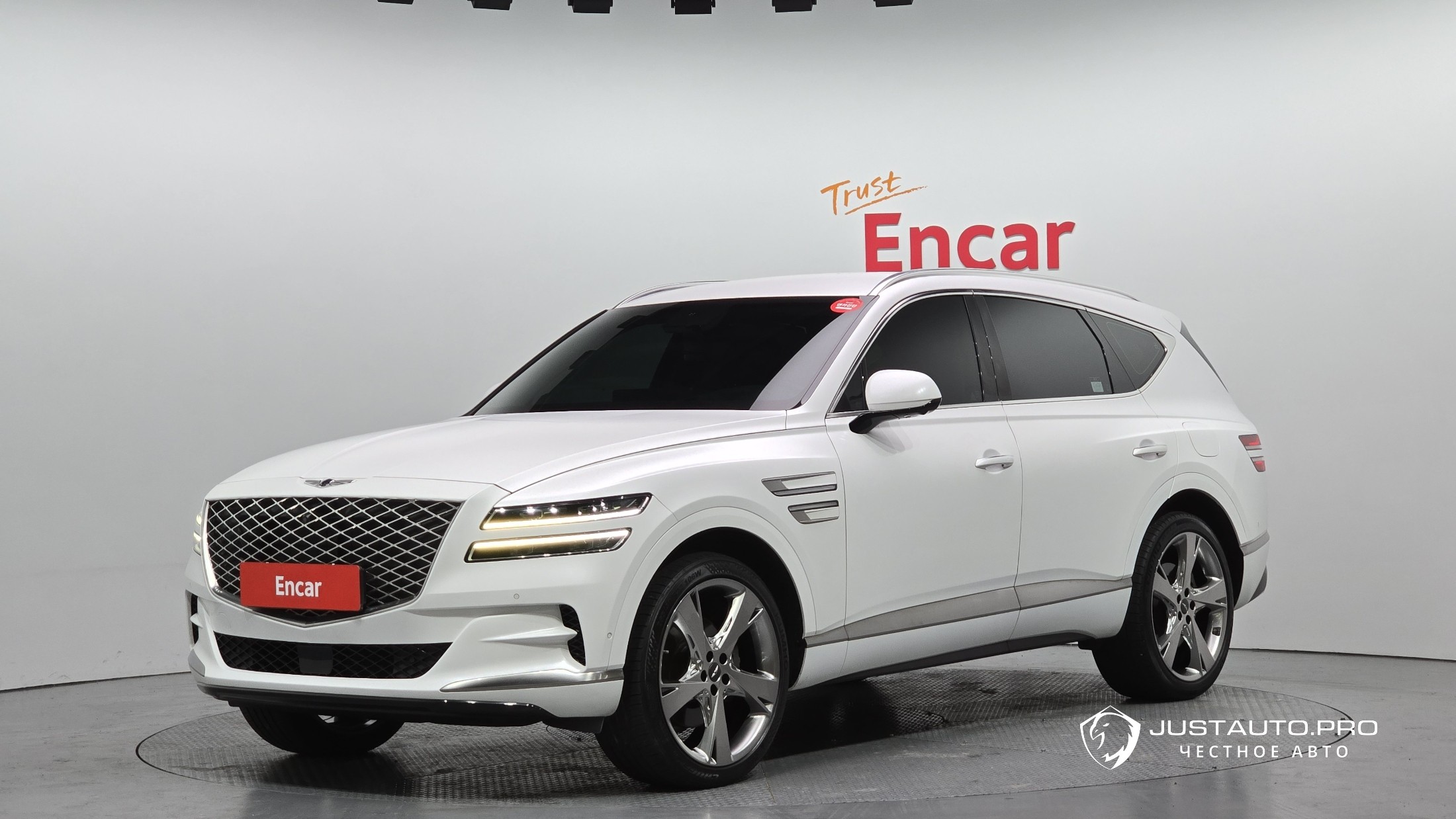 Автомобиль Genesis GV80