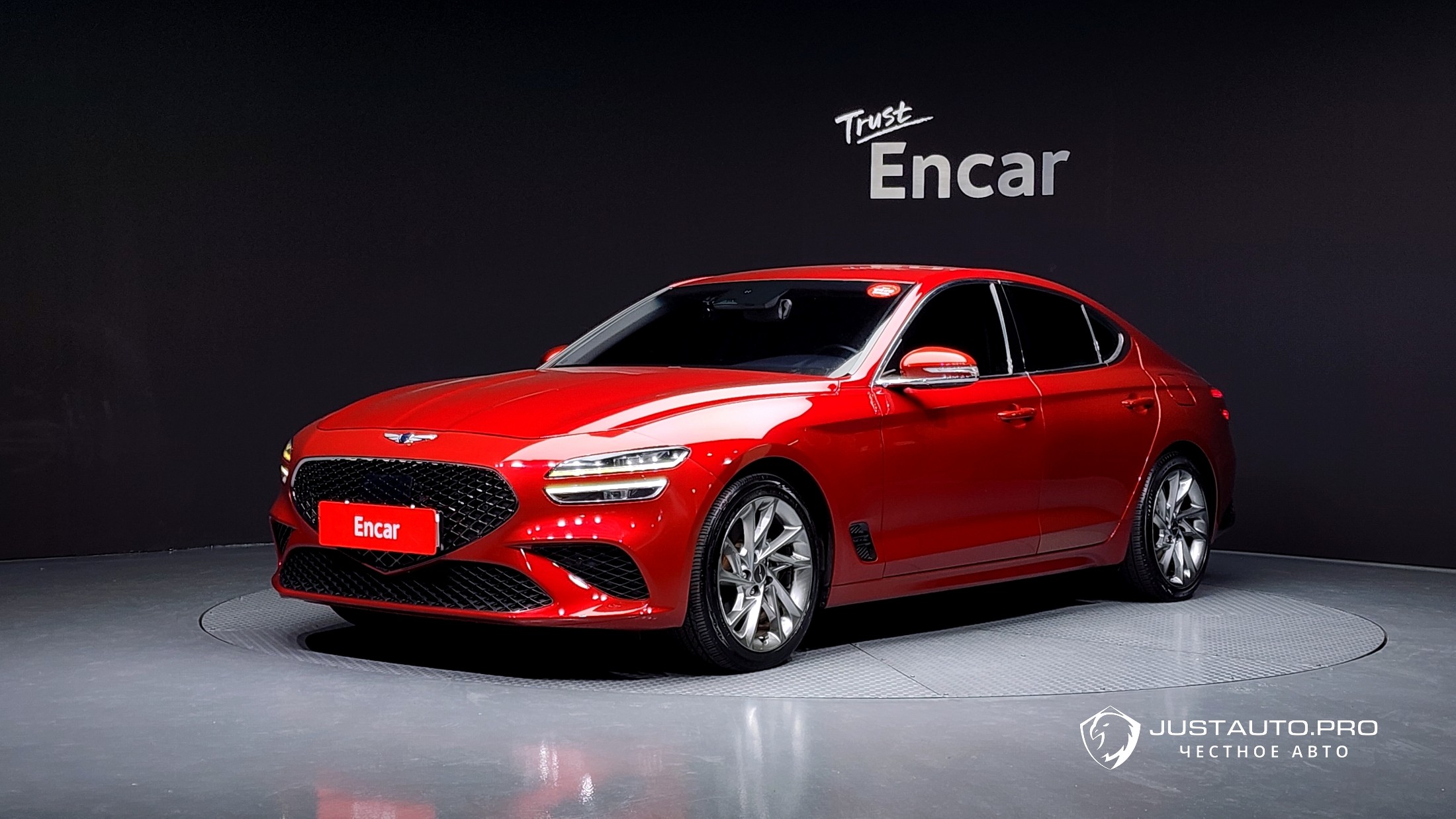 Автомобиль Genesis G70