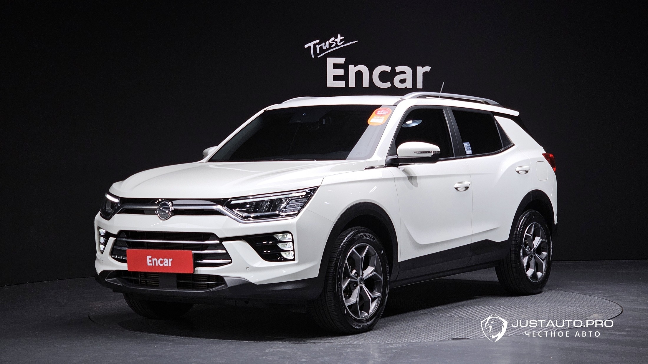 Автомобиль KG_Mobility_Ssangyong KORANDO