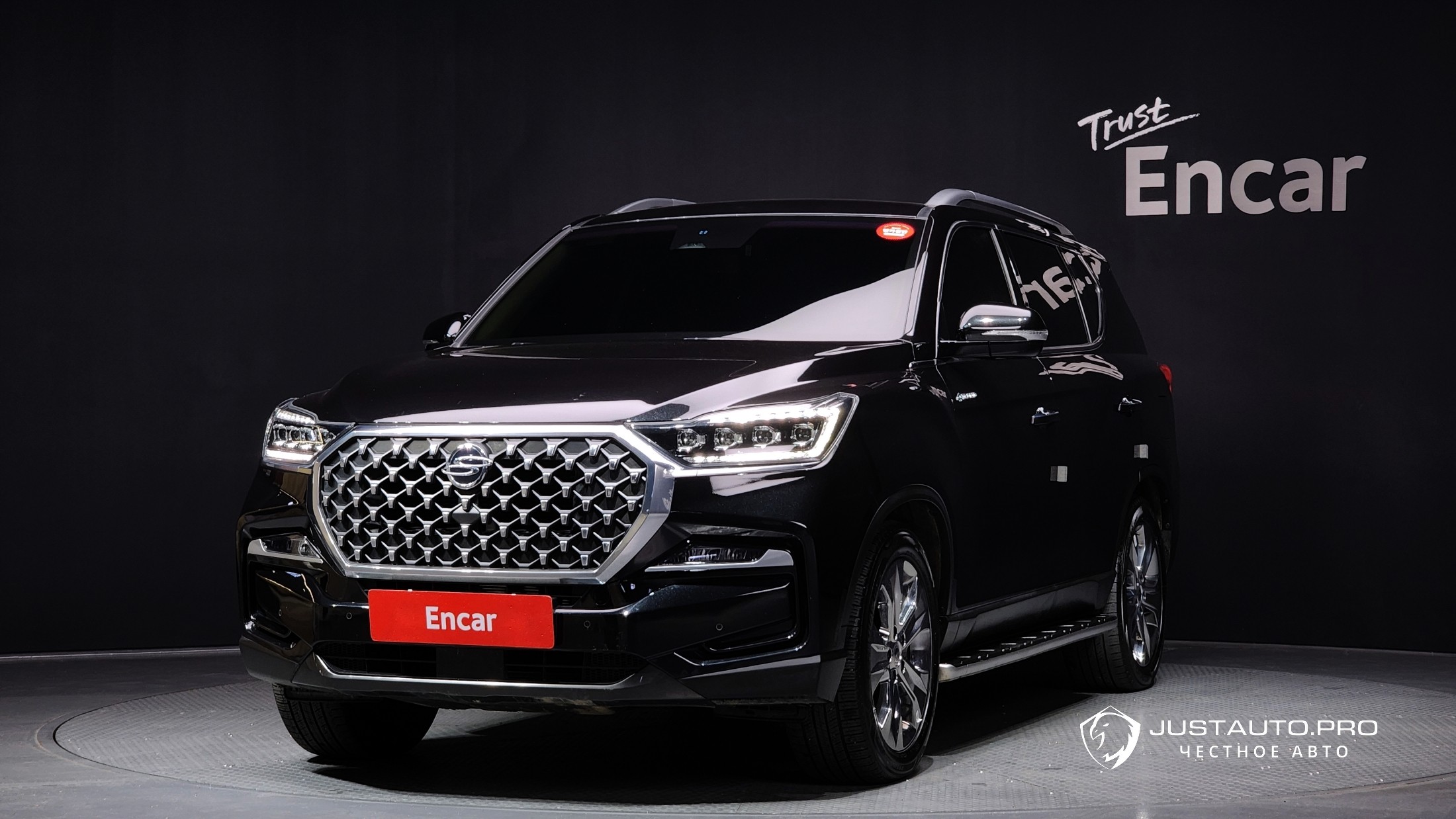 Автомобиль KG_Mobility_Ssangyong Rexton