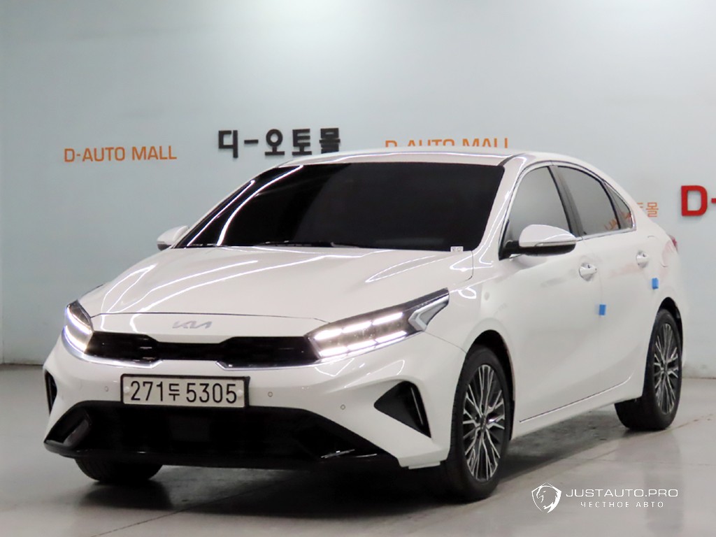 Автомобиль Kia K3