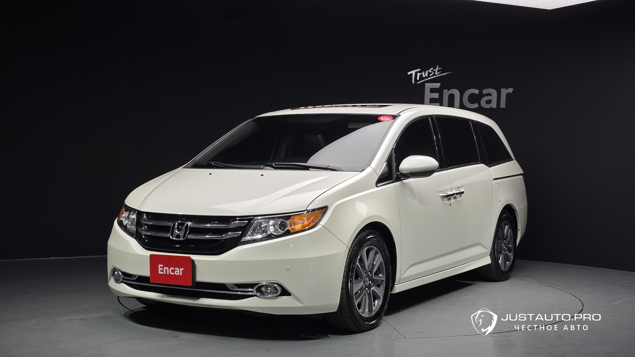 Автомобиль Honda Odyssey