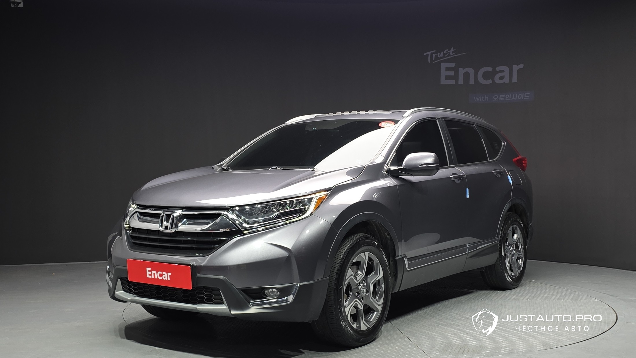 Автомобиль Honda CR-V