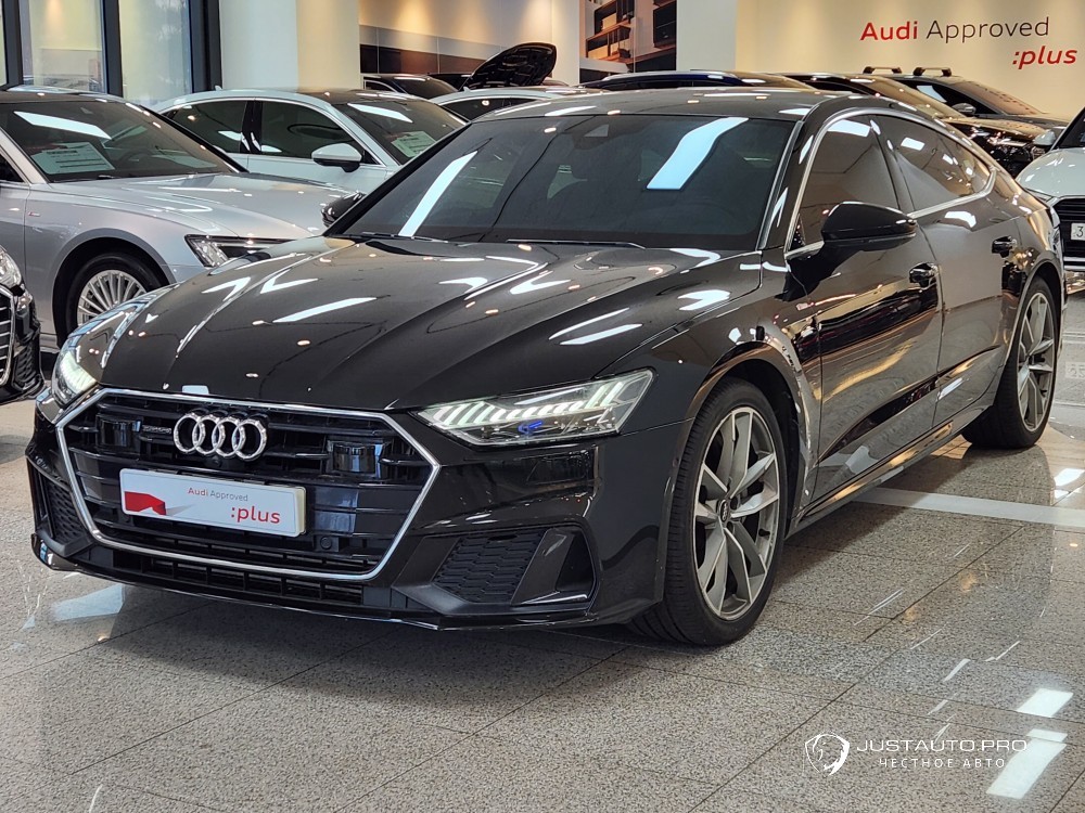 Автомобиль Audi A7