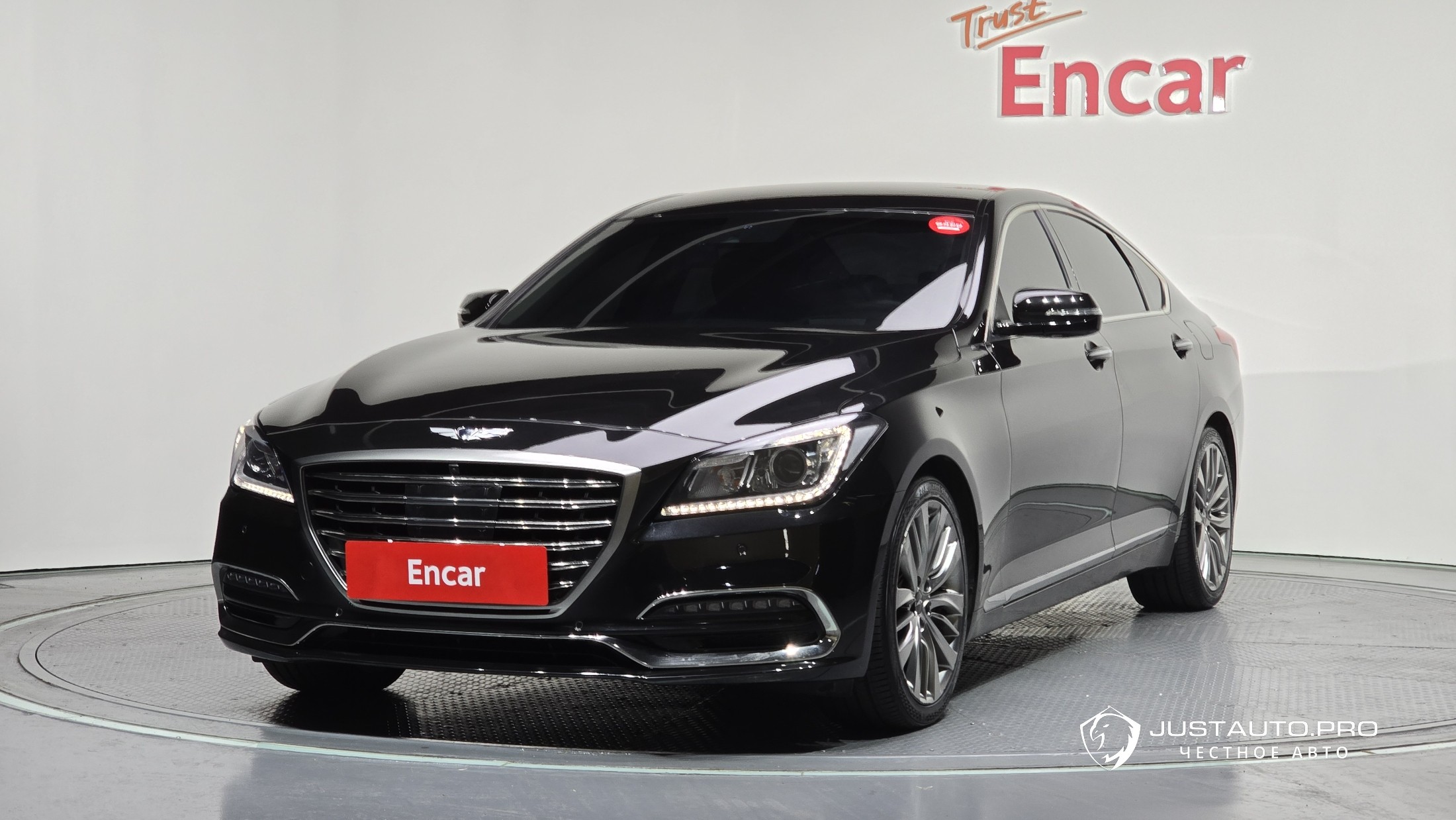 Автомобиль Genesis G80