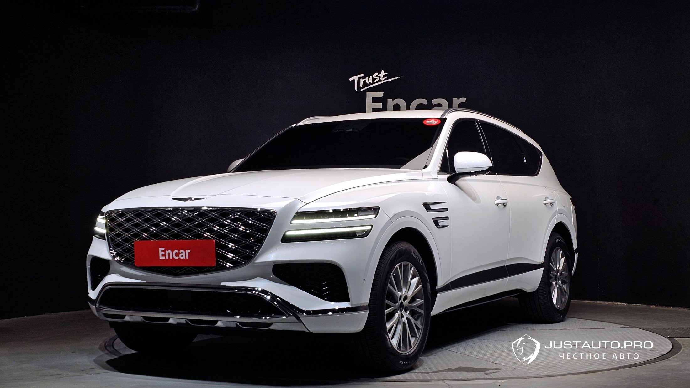 Автомобиль Genesis GV80