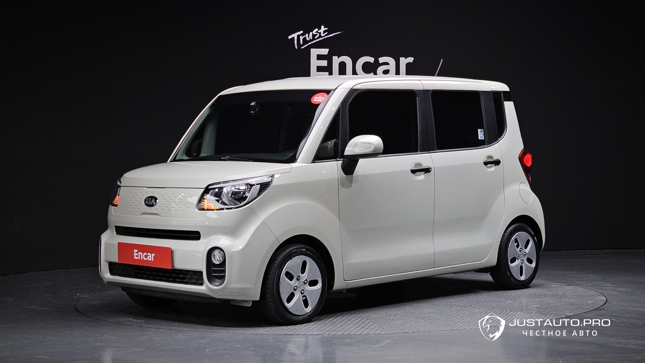 Автомобиль Kia RAY