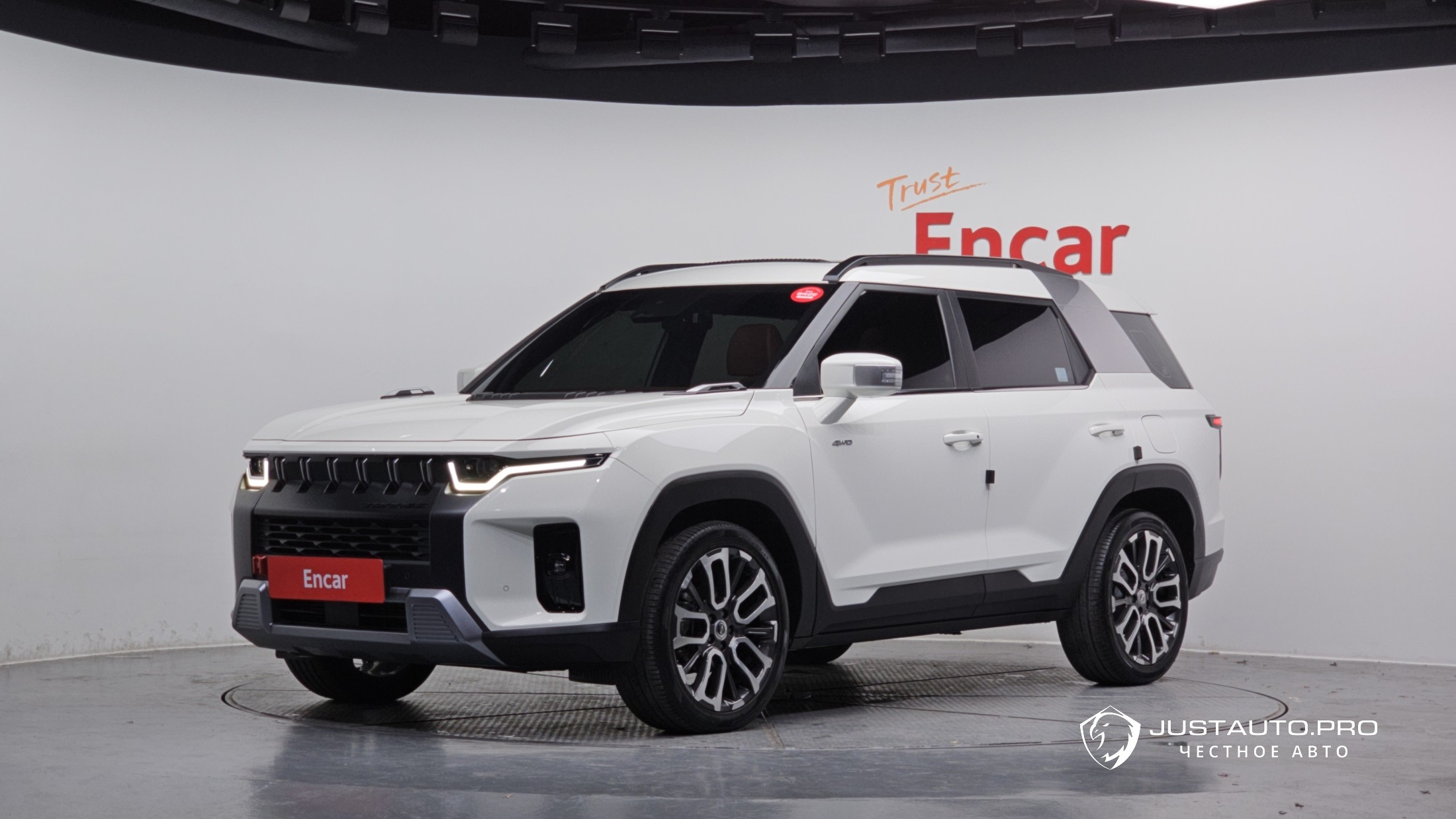 Автомобиль KG_Mobility_Ssangyong Torres