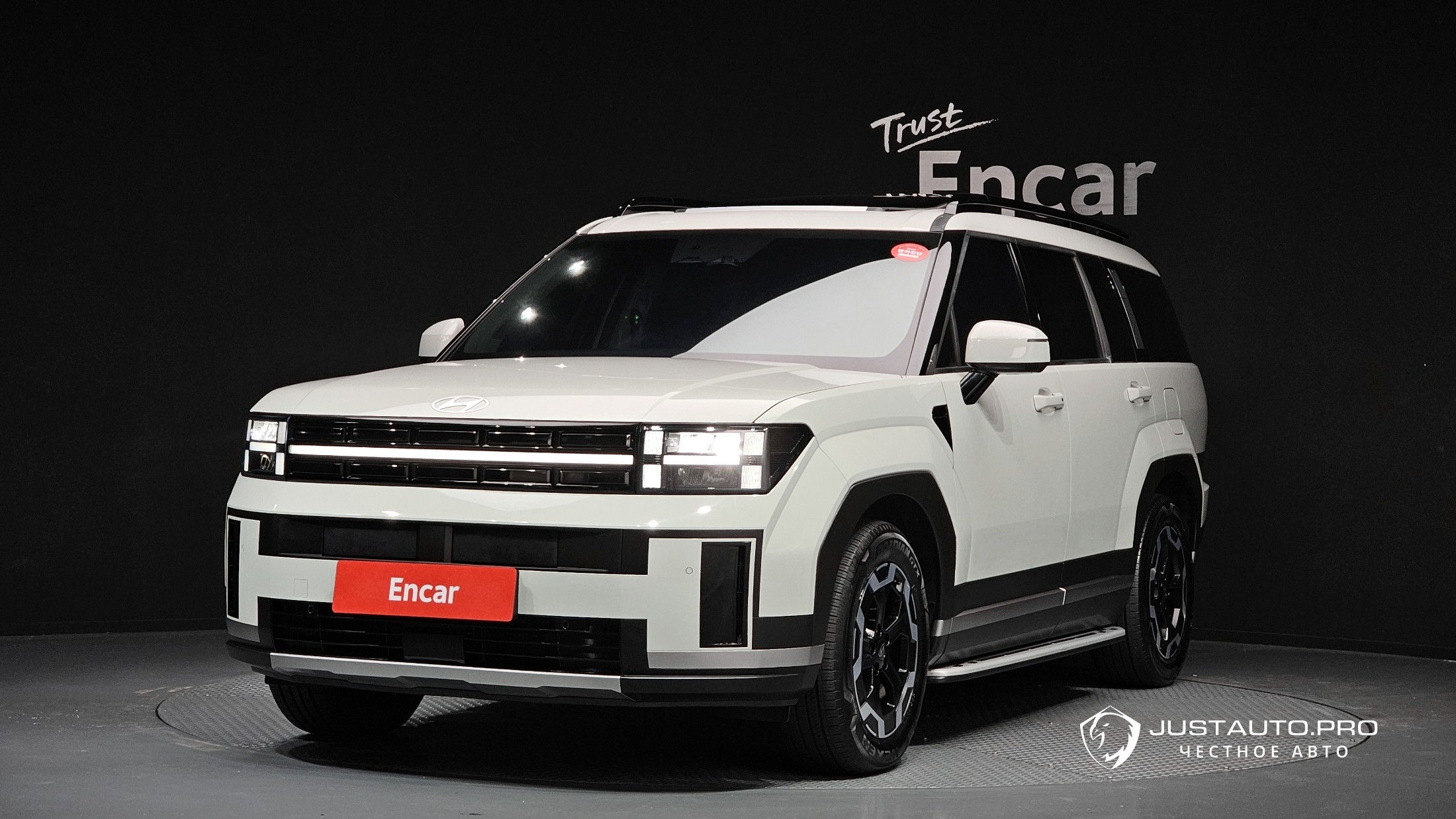 Автомобиль Hyundai Santafe