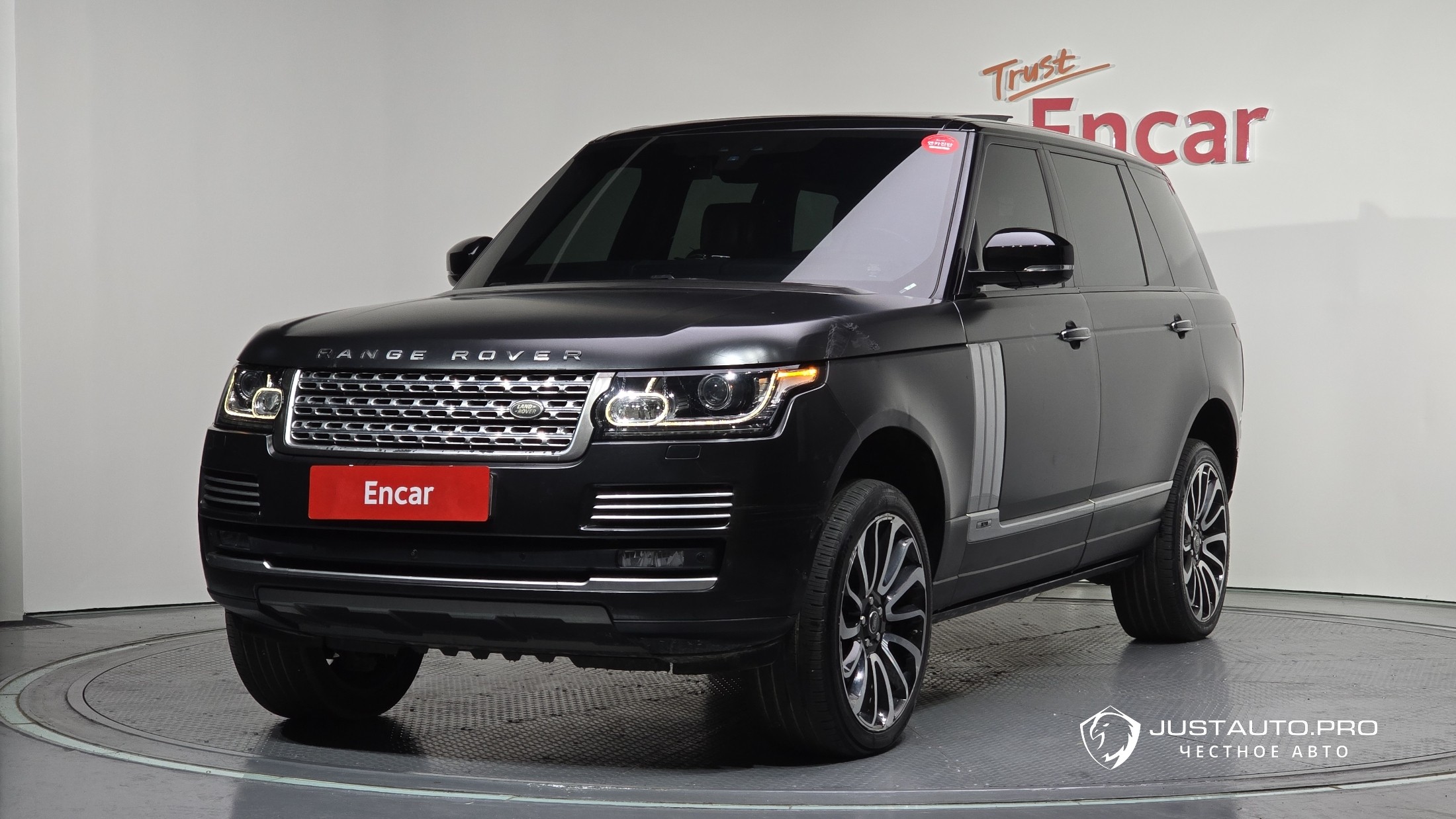 Автомобиль Land Rover Range Rover