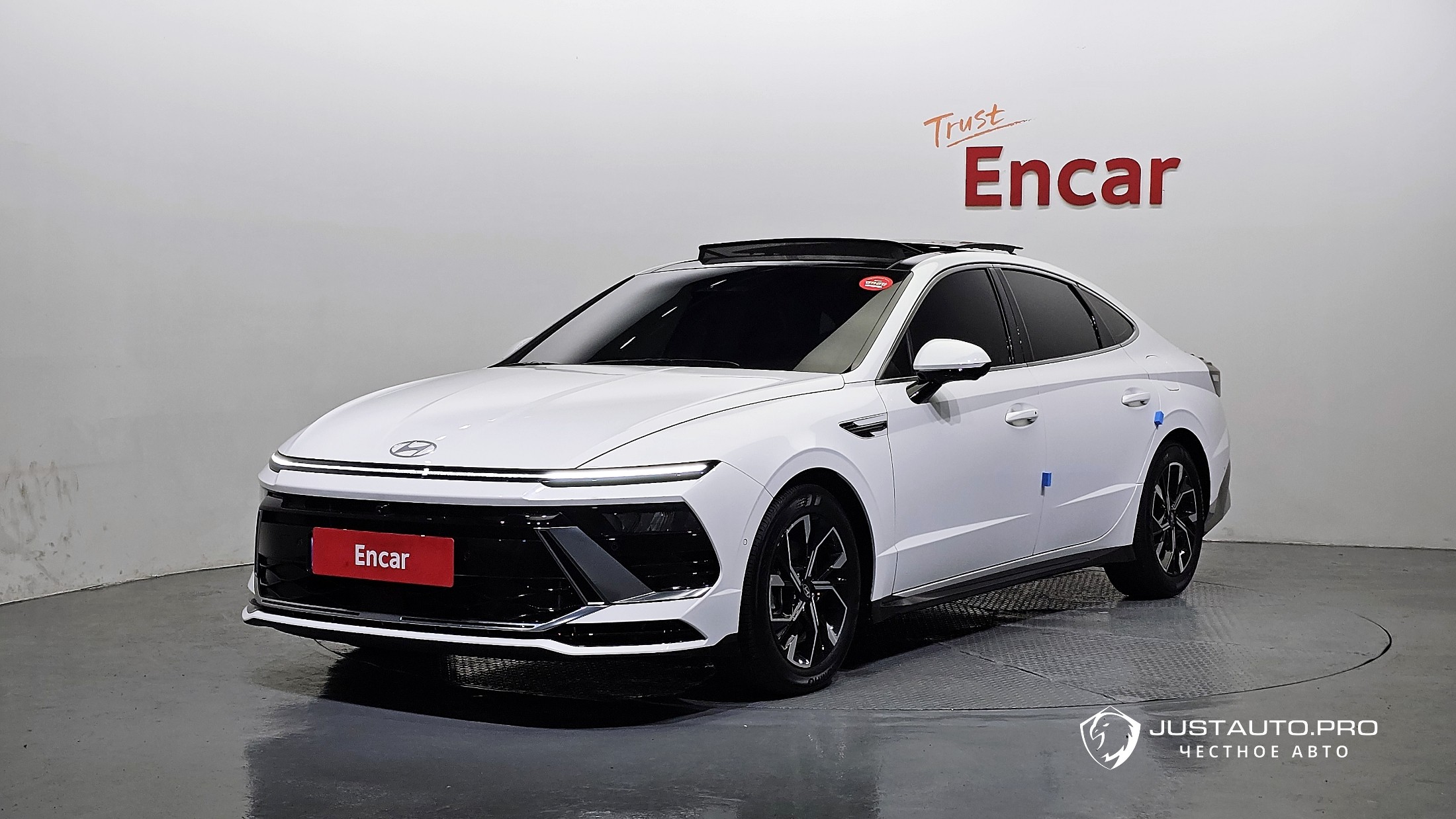 Автомобиль Hyundai Sonata