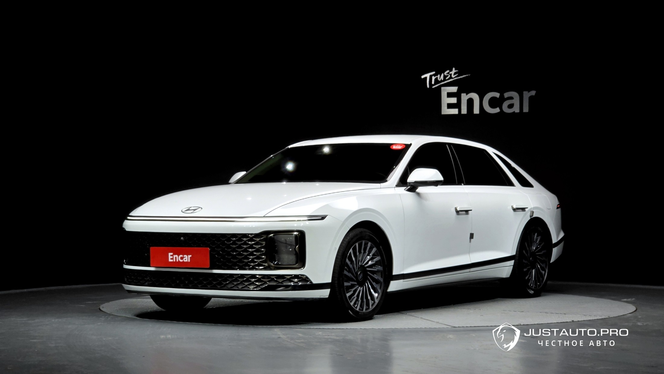 Автомобиль Hyundai Grandeur