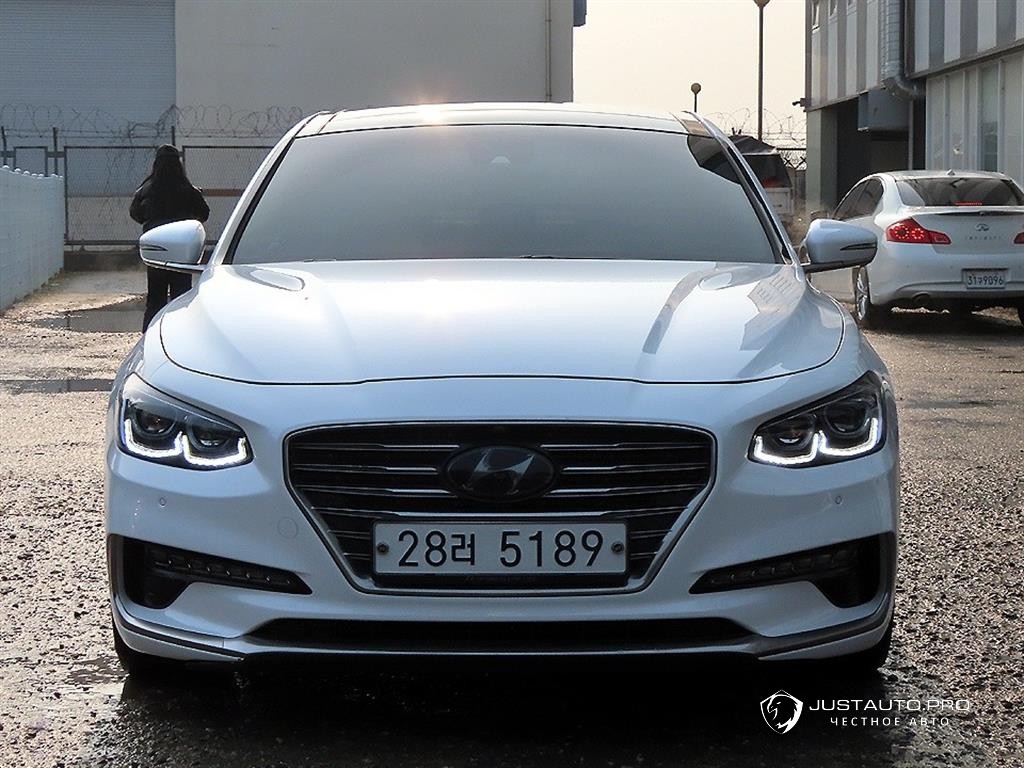 Автомобиль Hyundai Grandeur