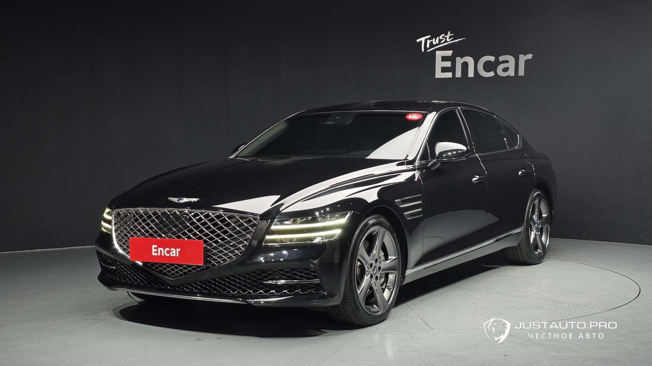 Автомобиль Genesis G80