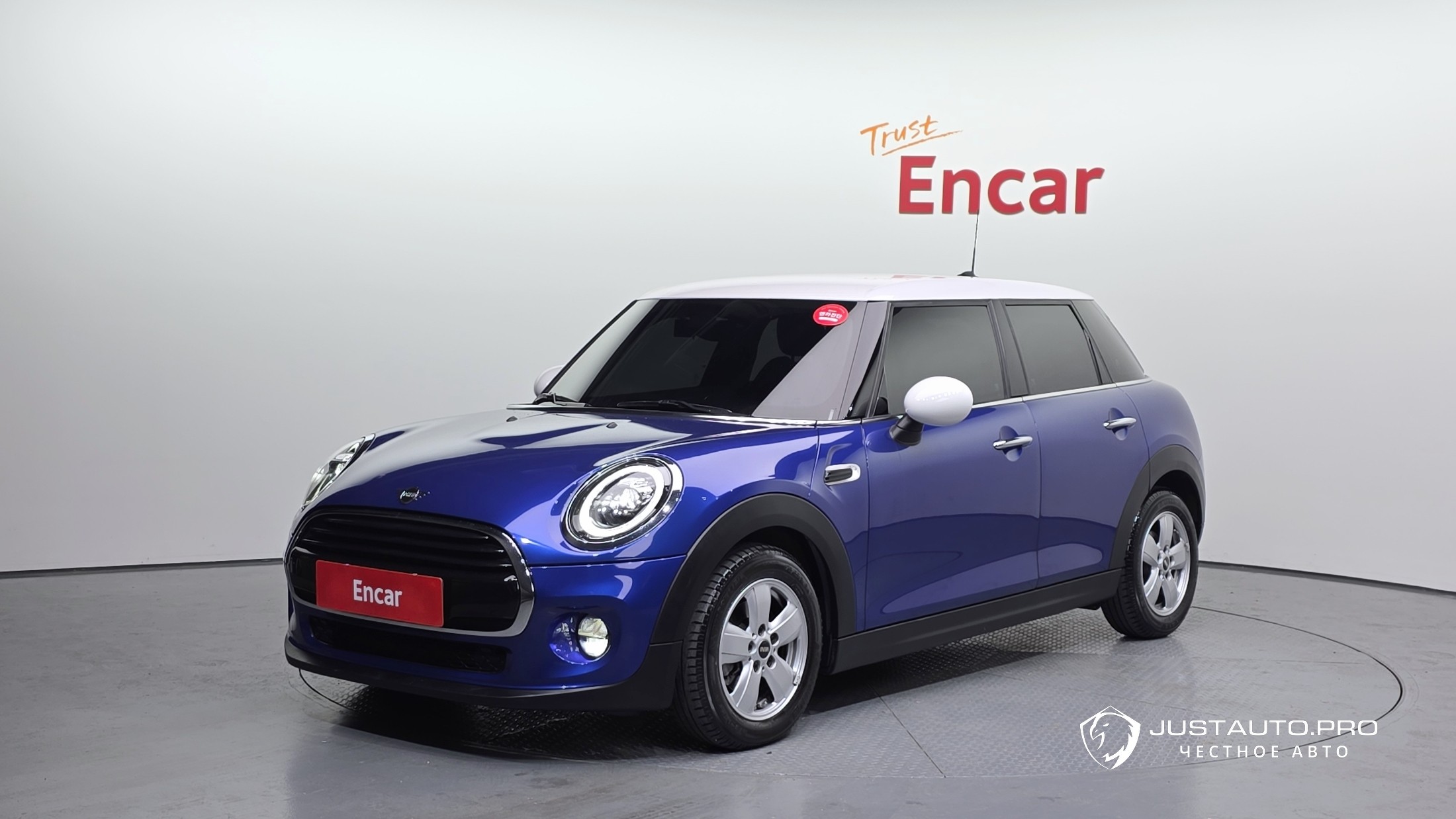 Автомобиль Mini Cooper