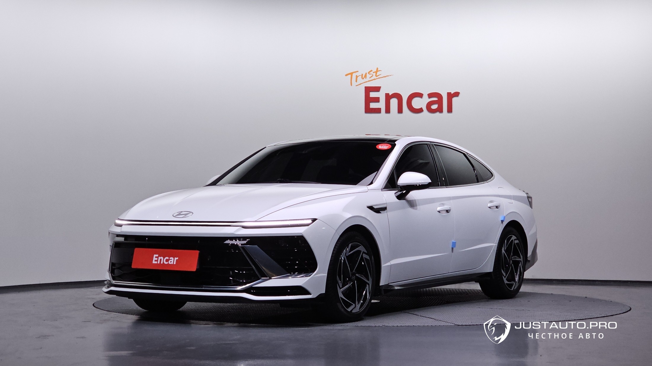 Автомобиль Hyundai Sonata