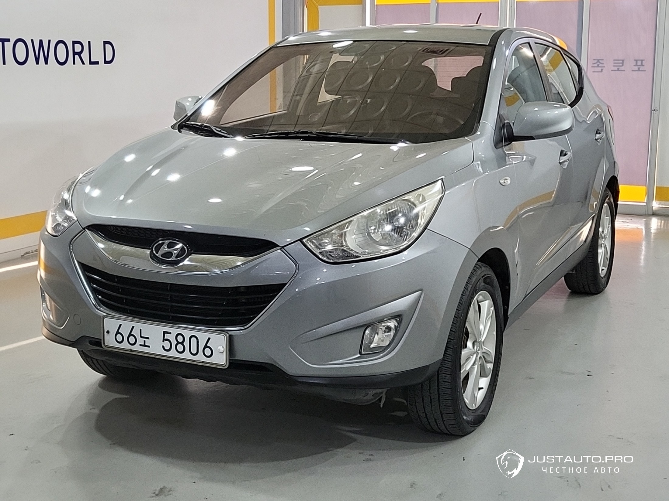 Автомобиль Hyundai Tucson