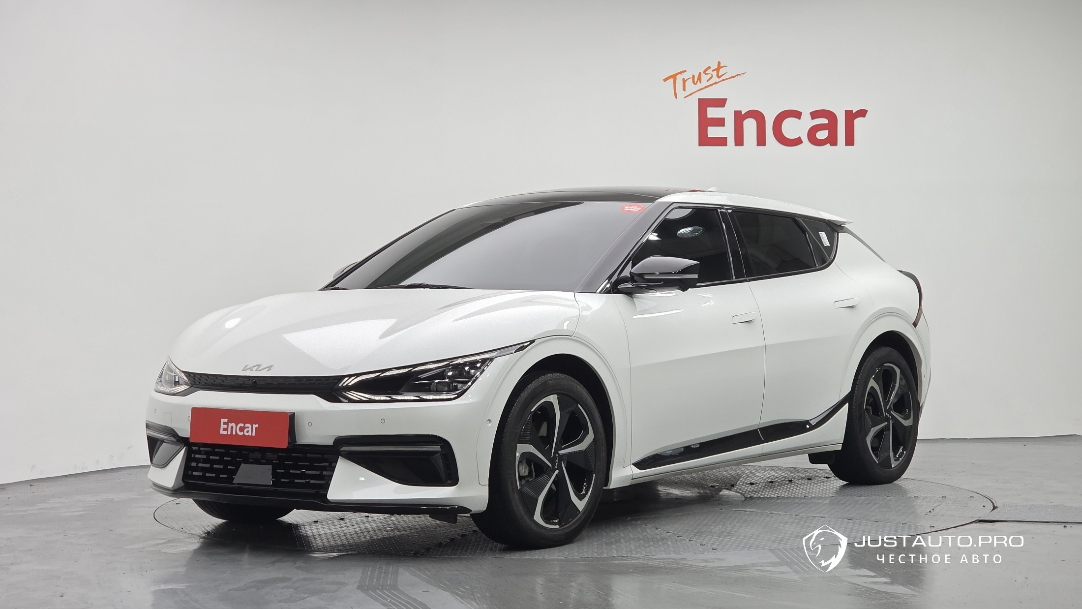 Автомобиль Kia EV6